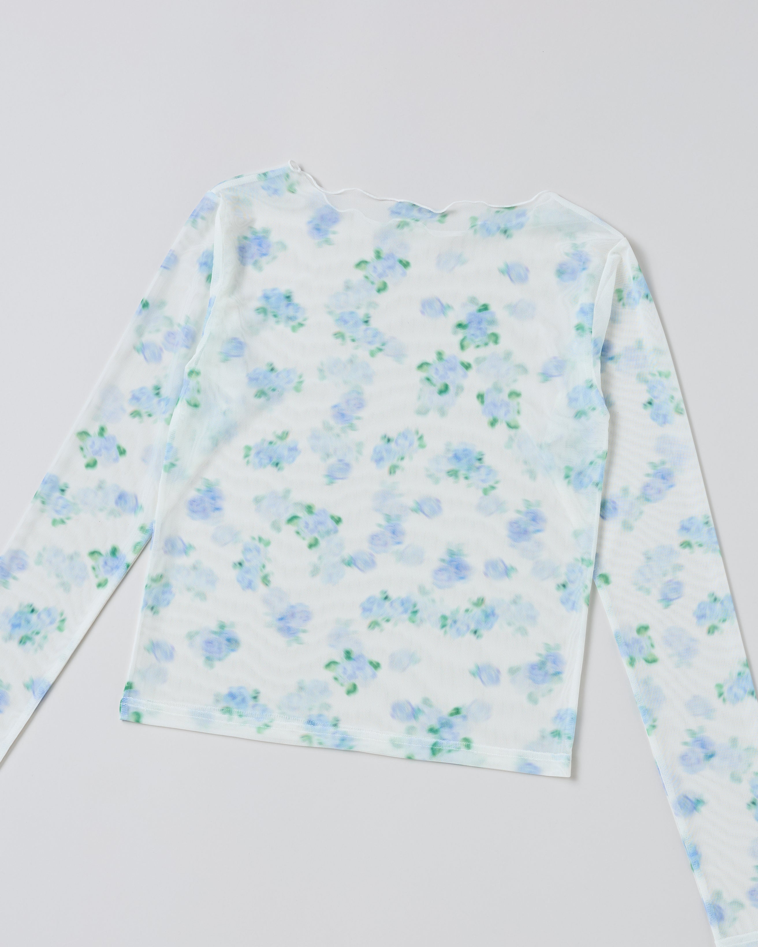 Blue blurred flower see-through tops  (round neck)