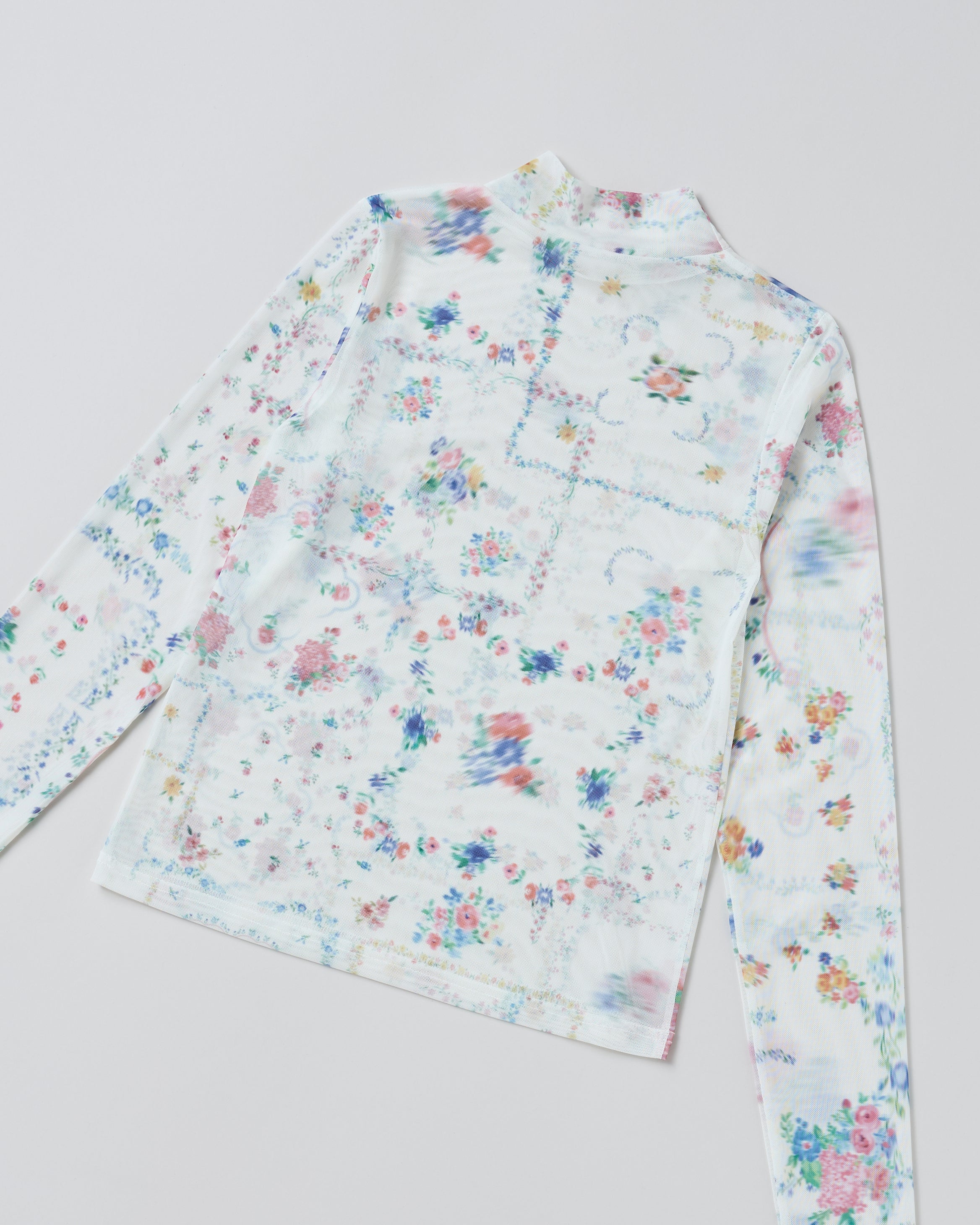 Scarf pattern see-through tops (high neck)