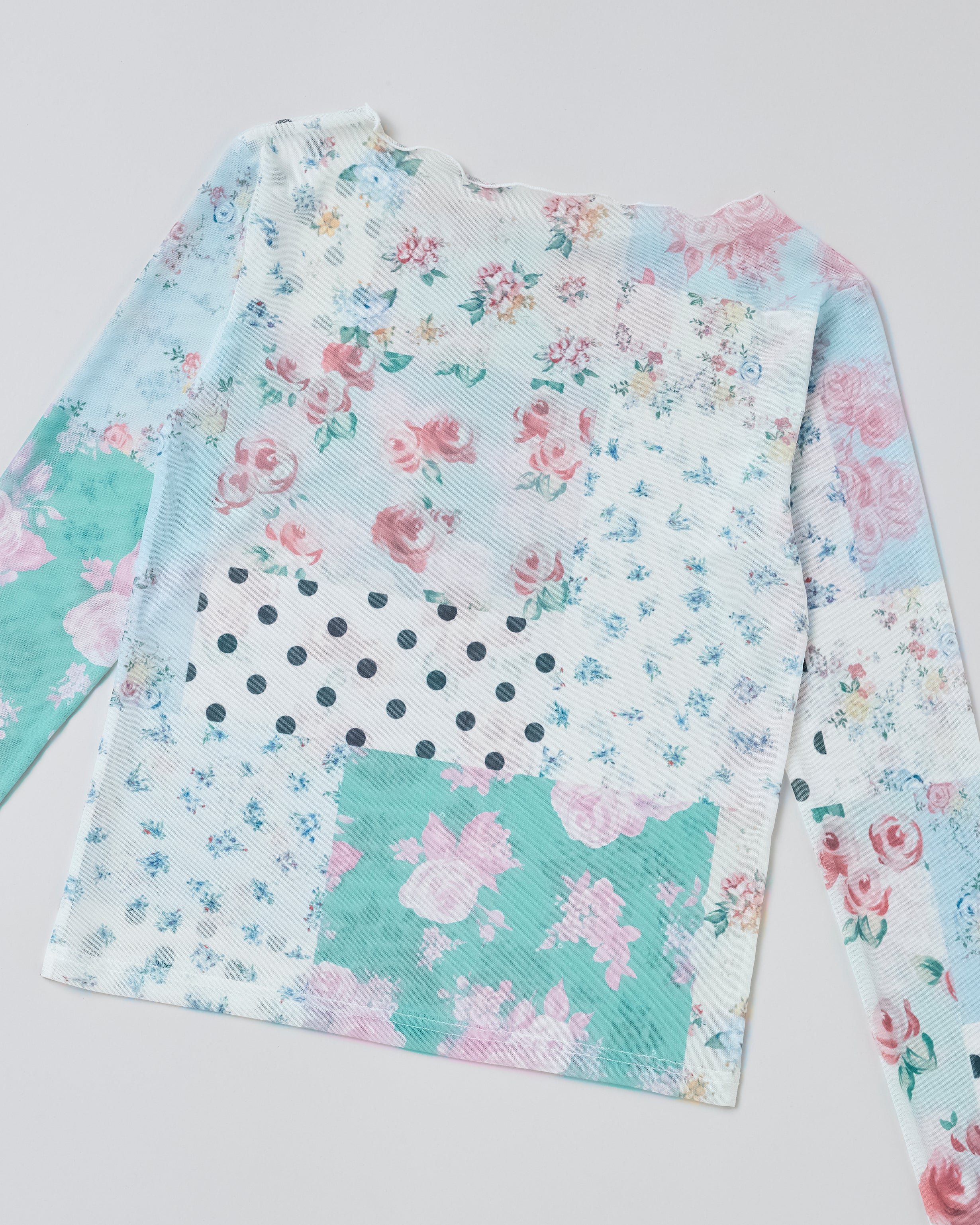 トップス NOSTALGIC PATCHWORK SEE-THROUGH TOPS 25.02.28_poppy_01-46184_trim.