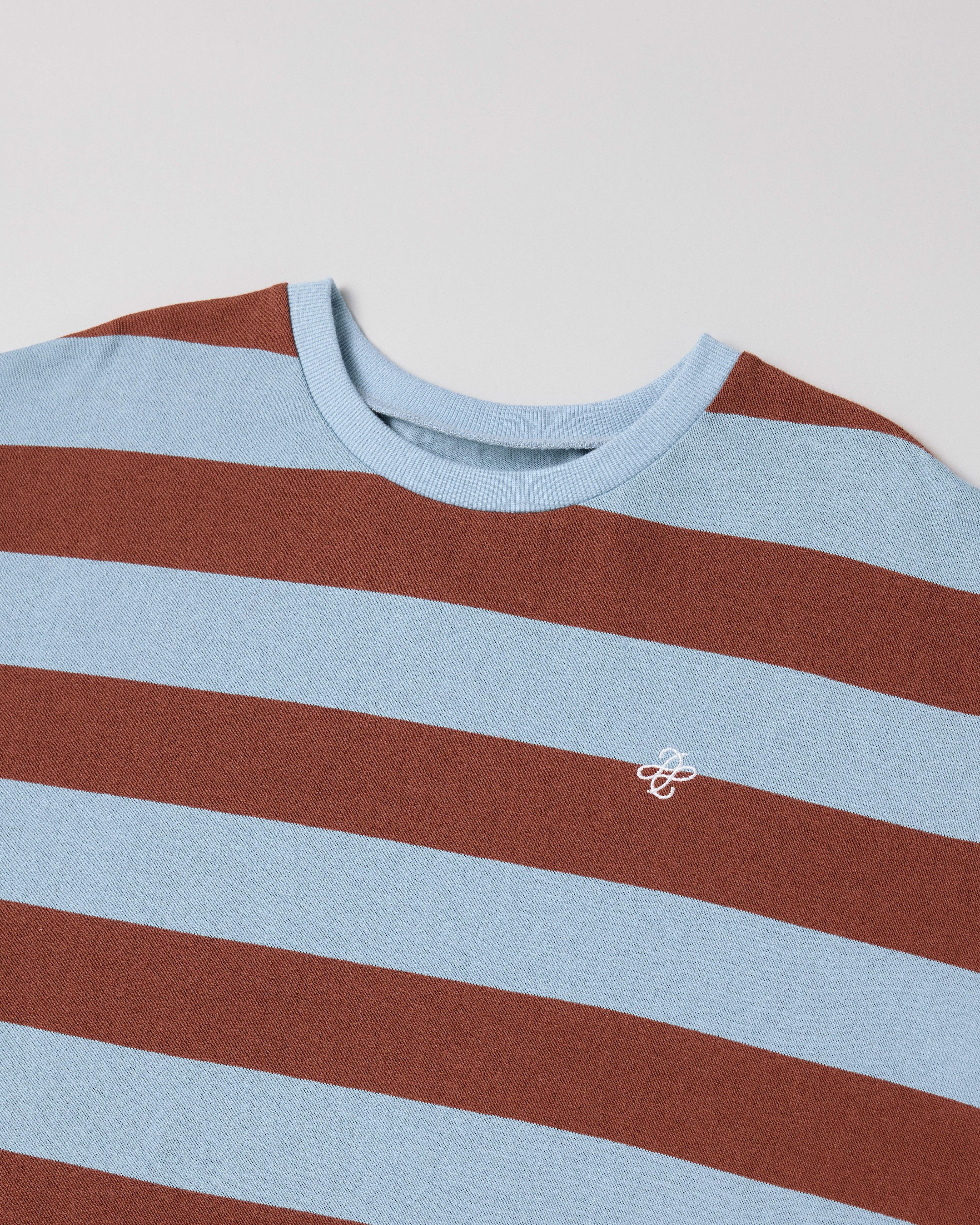 Cocoon border t-shirt (blue)