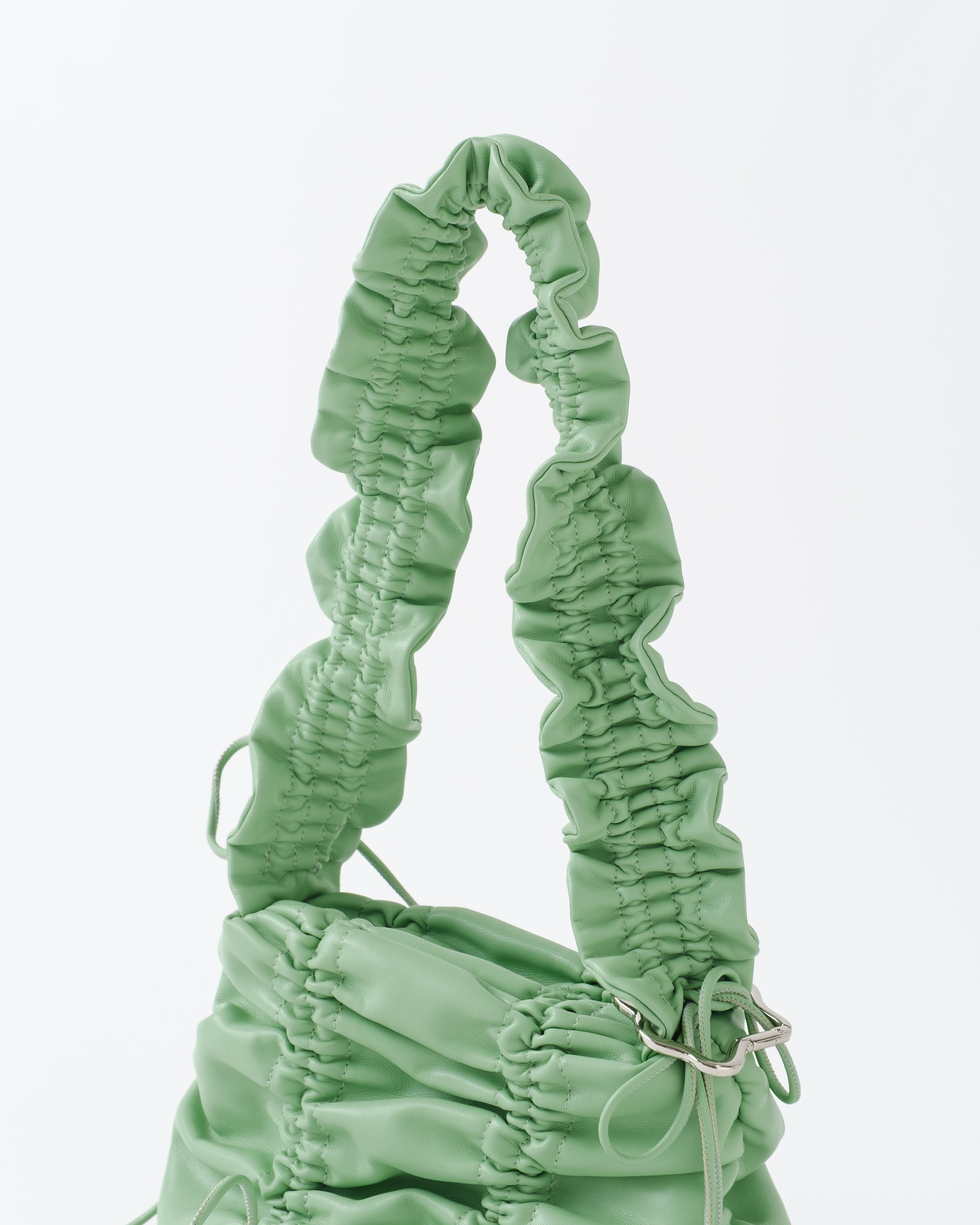 Gather ribbon bag (green / yellow)