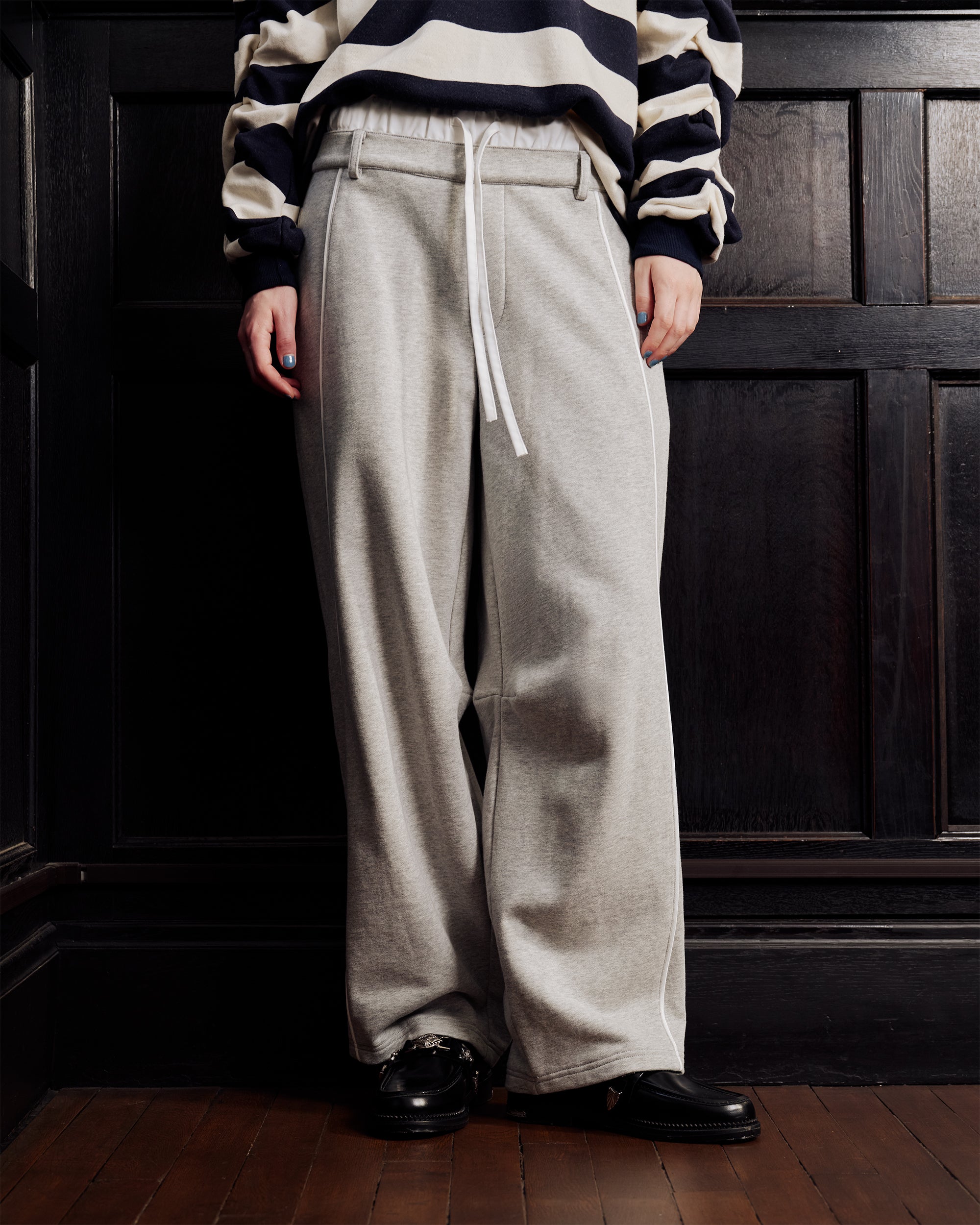 Layered design wide sweat pants