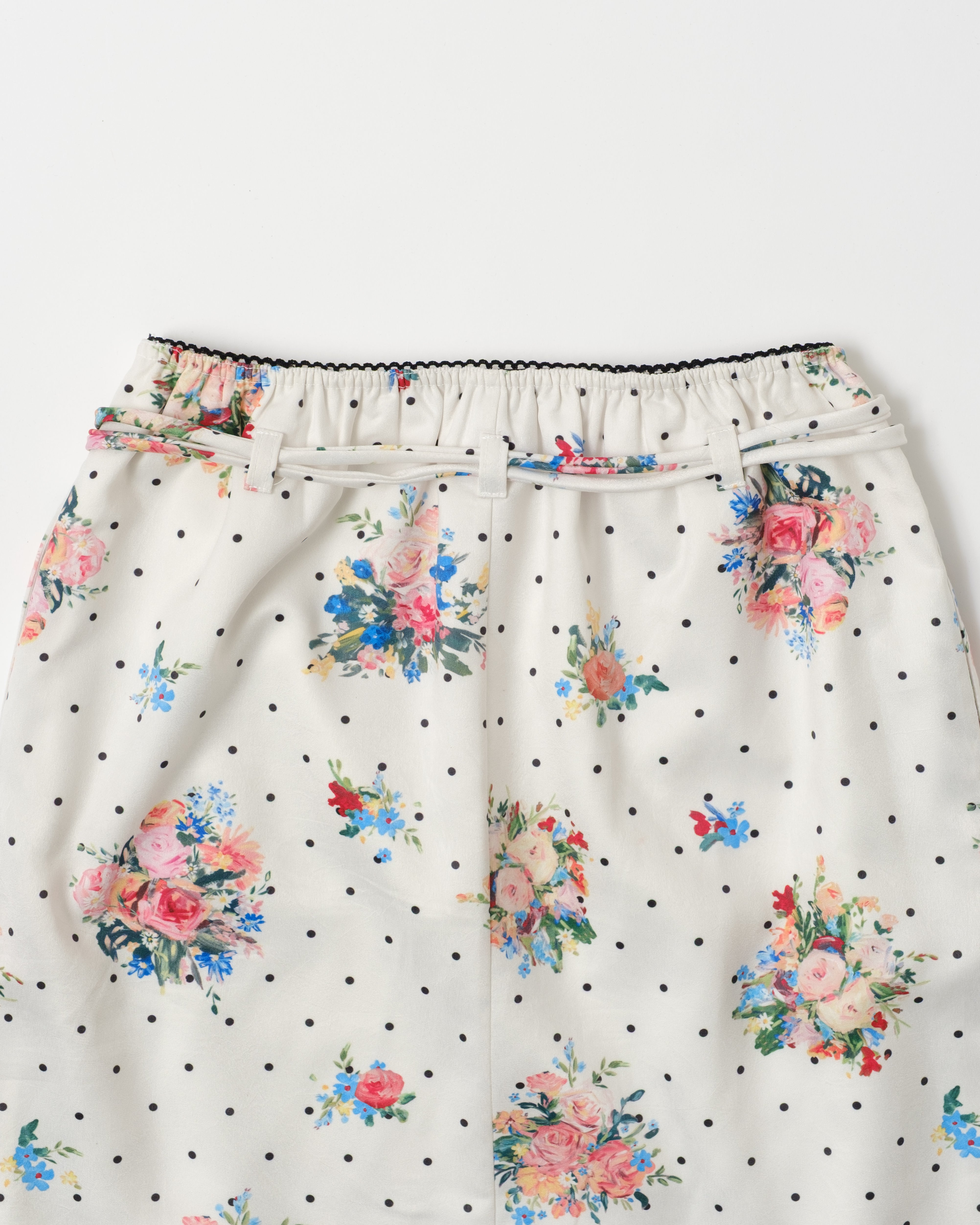 poppy SATIN I-LINE SKIRT スカート　あさぎーにょ Satin I-line skirt