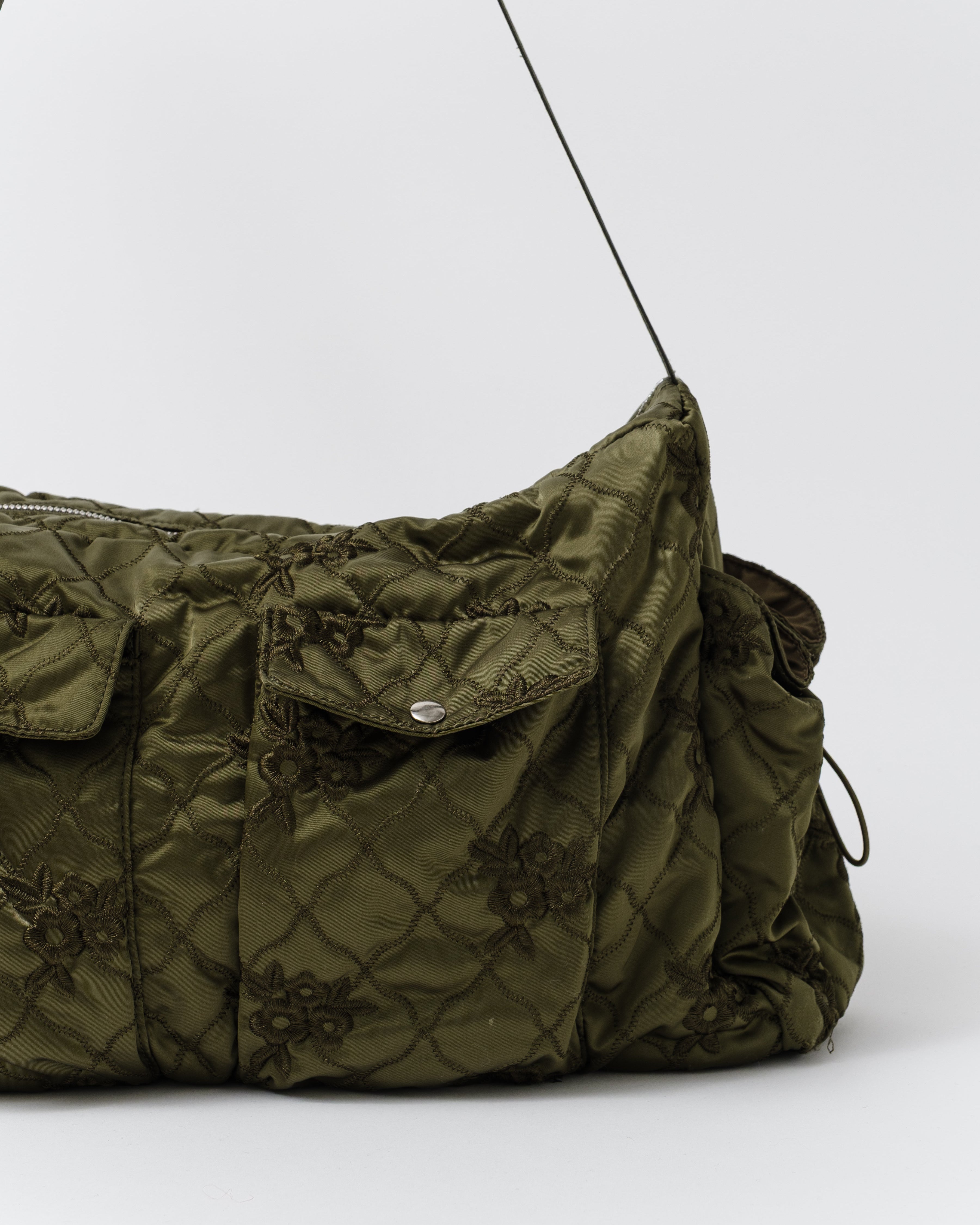 Quilted shoulder bag