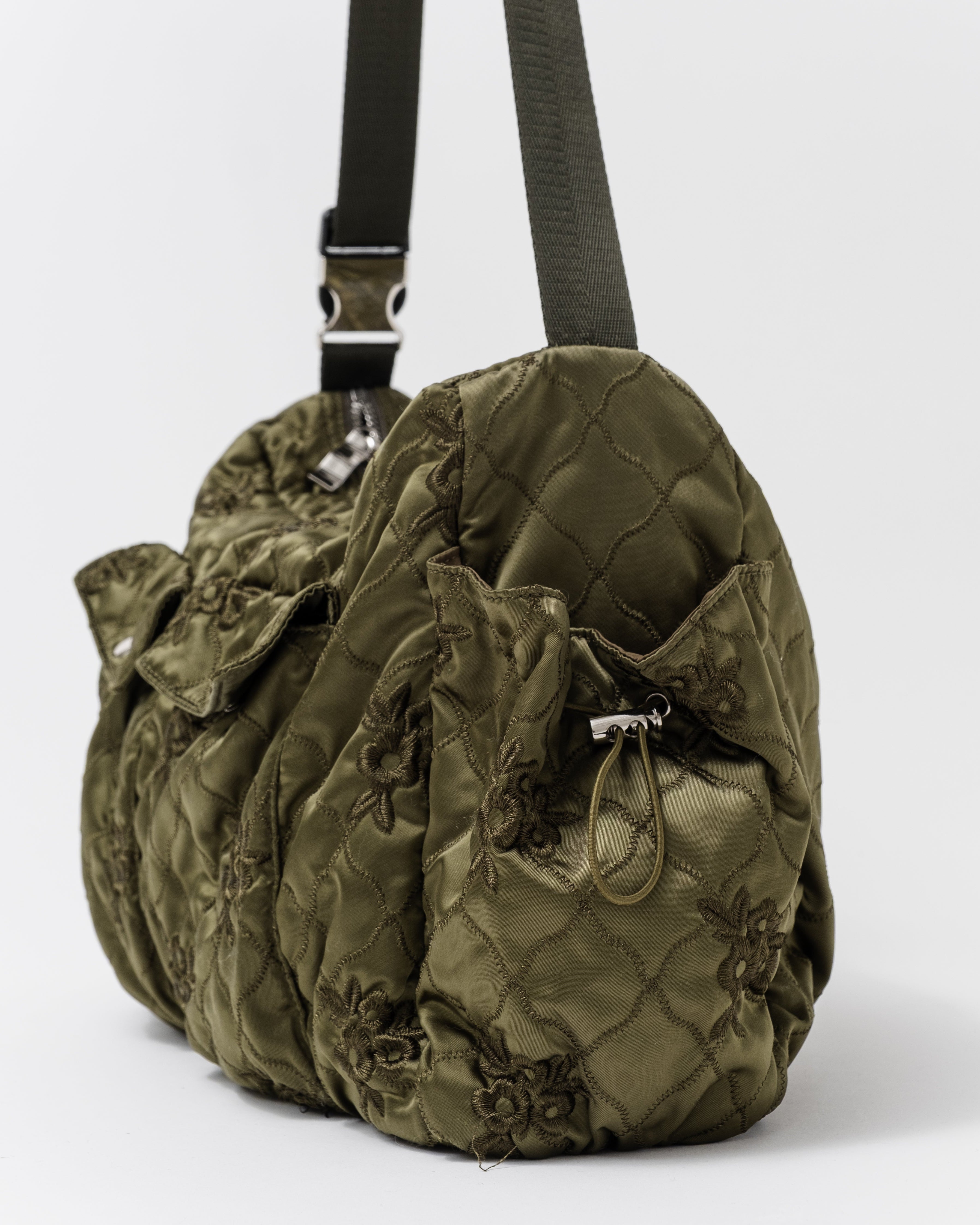 Quilted shoulder bag