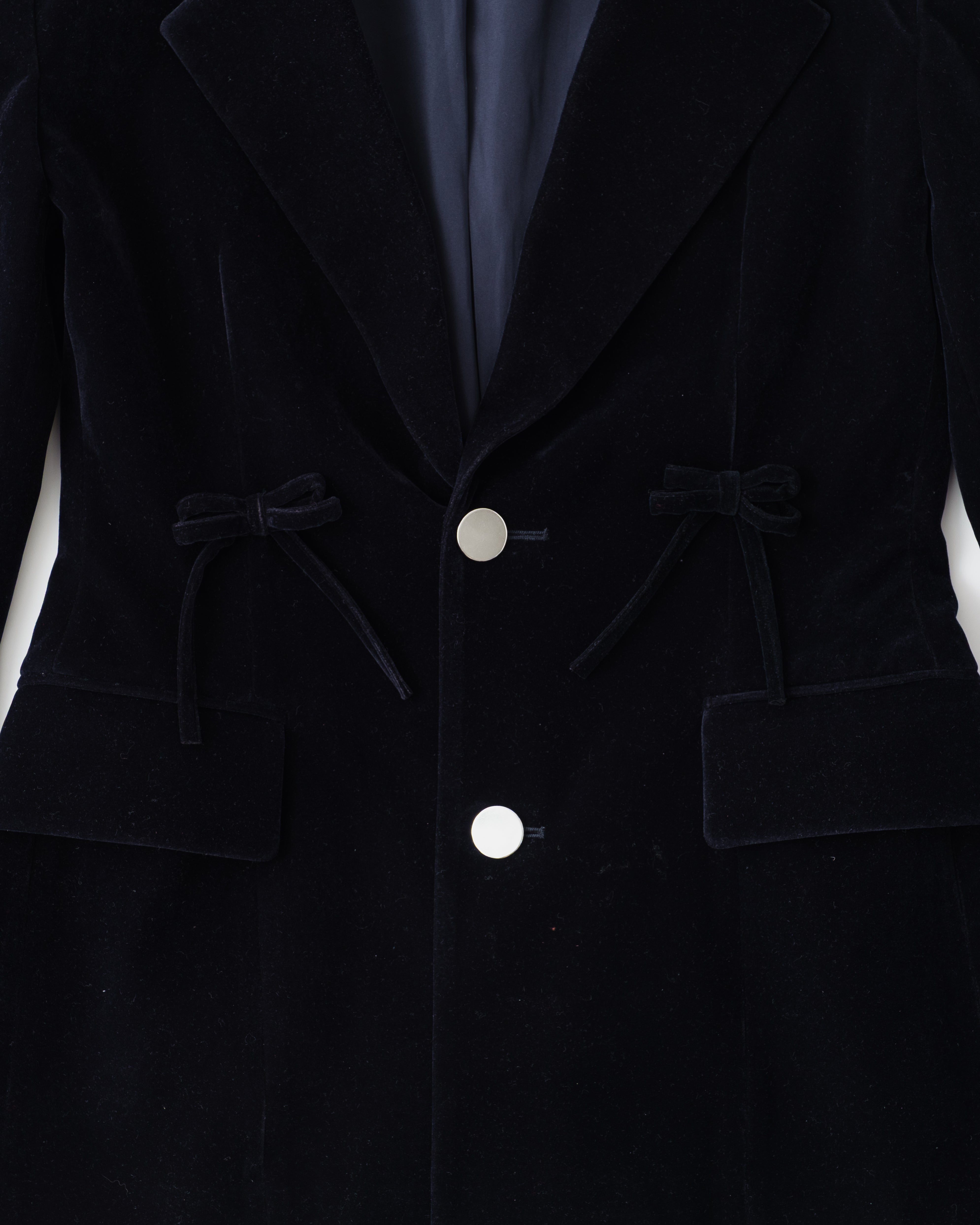 Ribbon velvet jacket