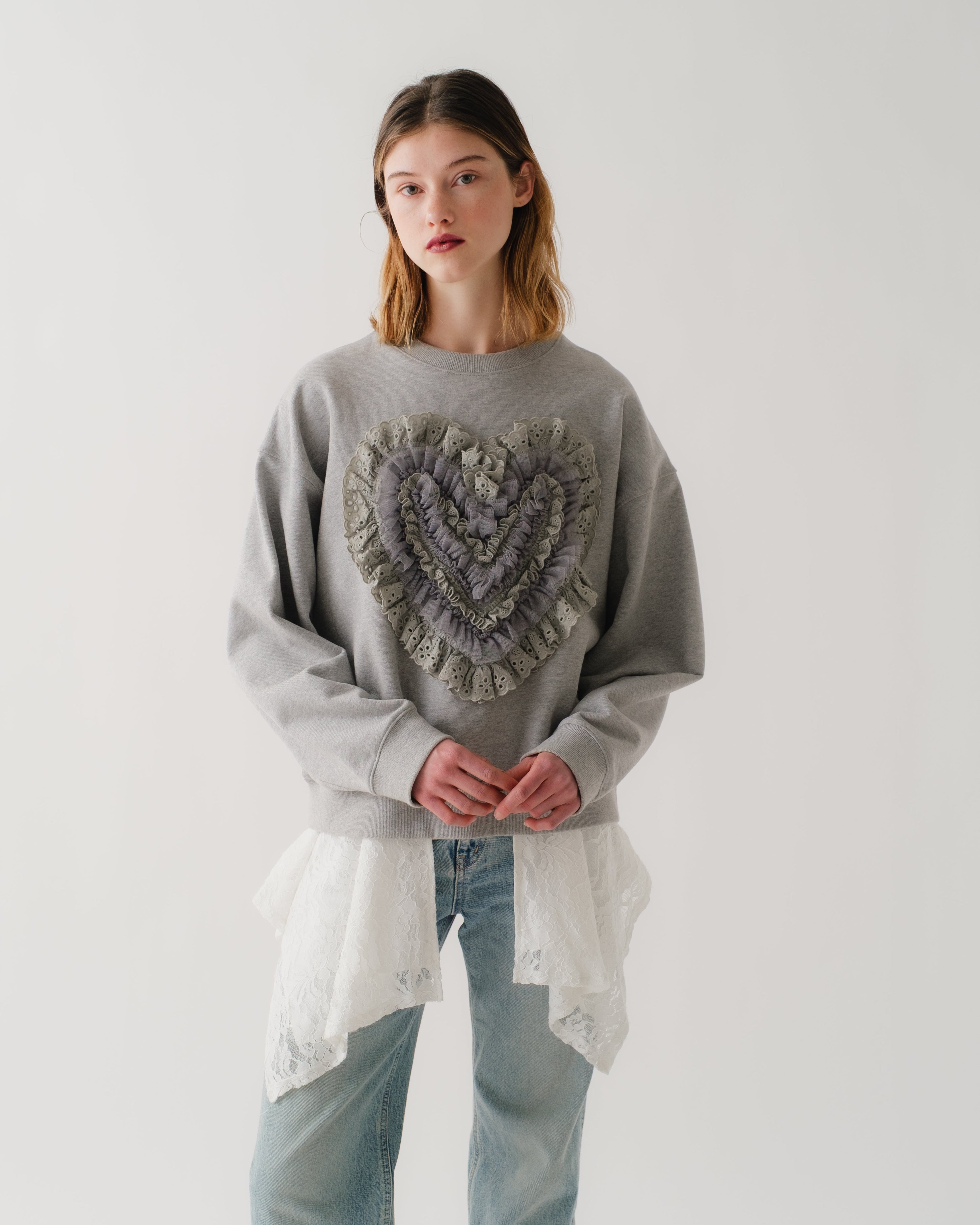 トップス POPPY COTTON LACE HEART SWEATSHIRT Cotton lace heart sweatshirt (gray)