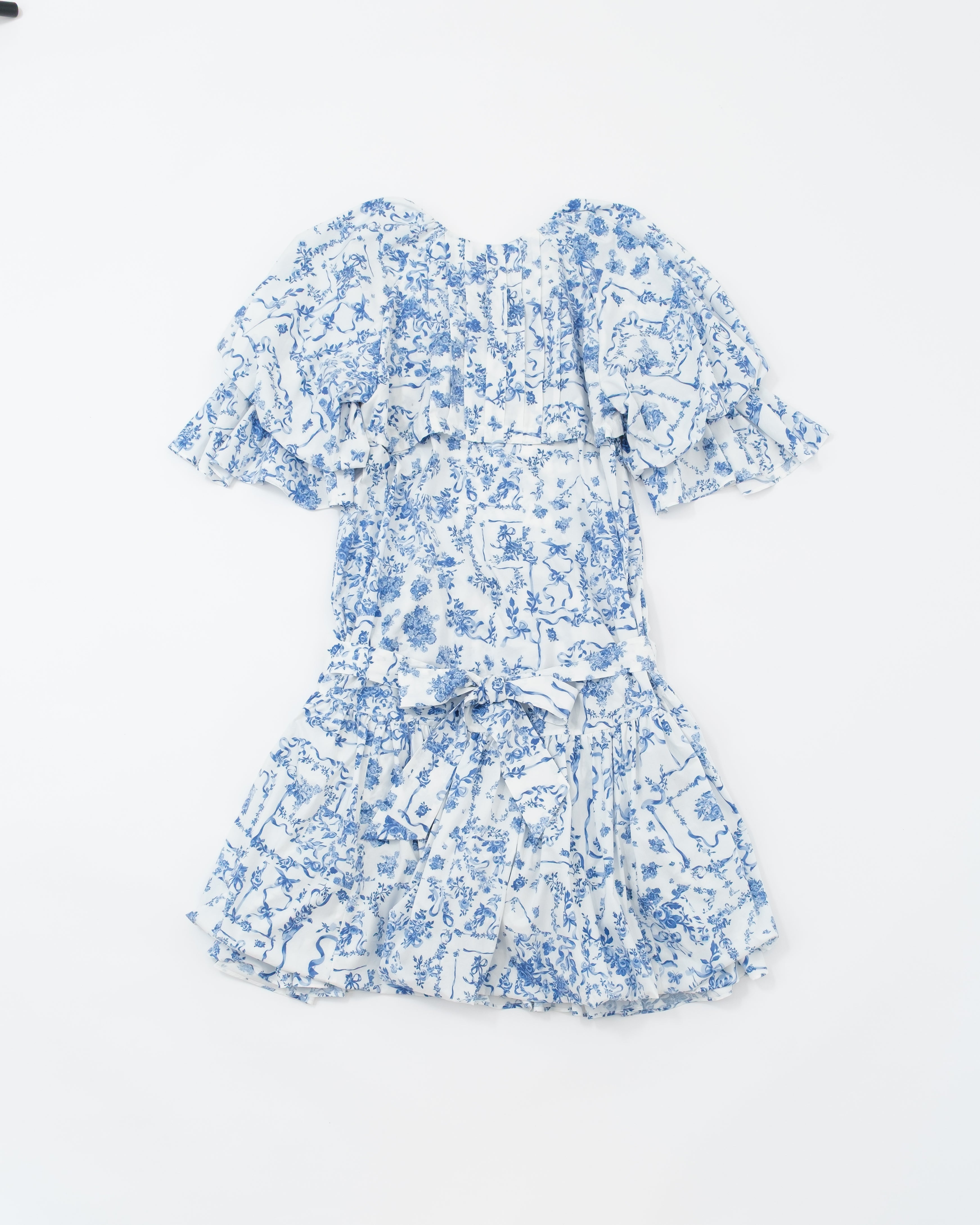 back：リボン結びあり