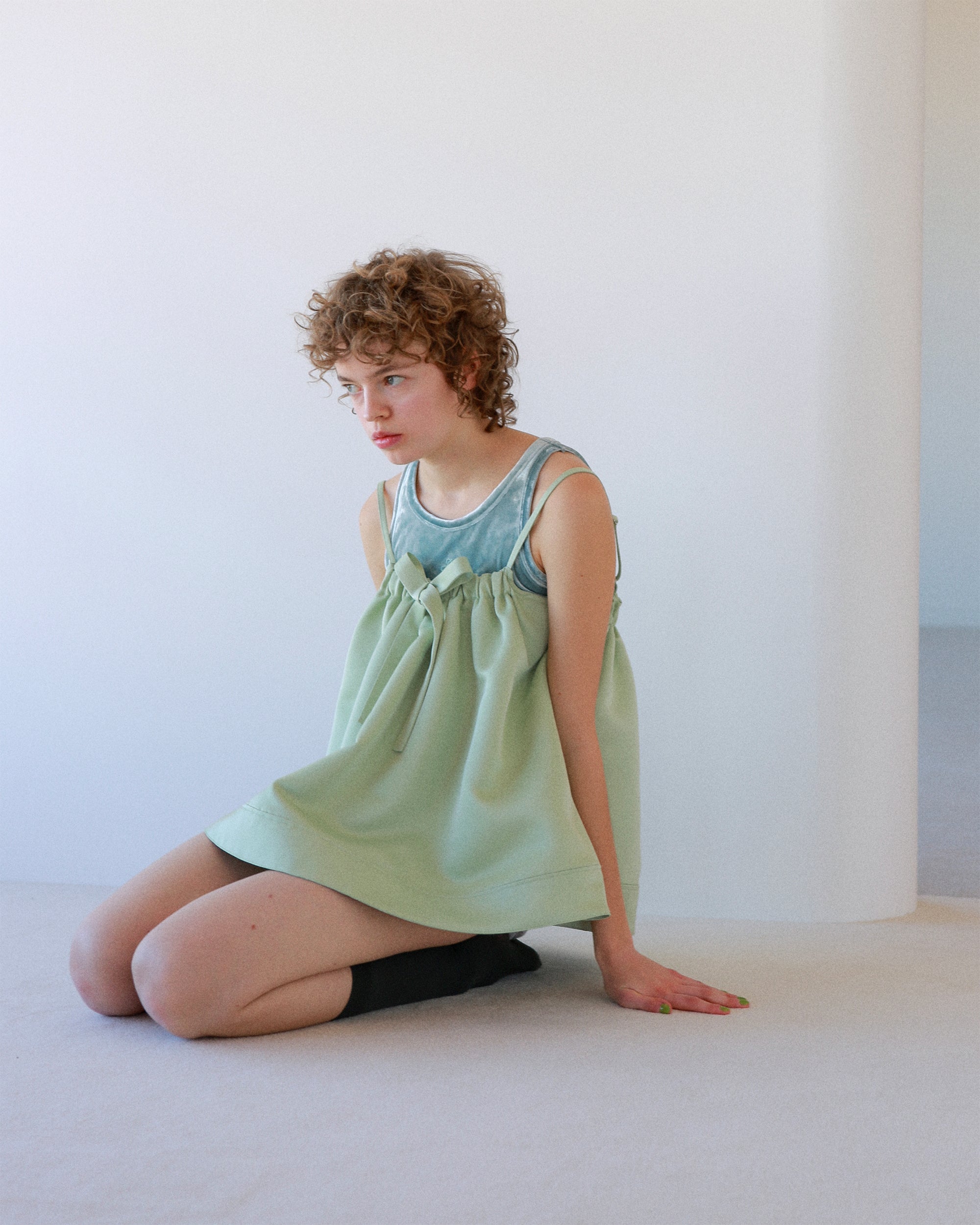 Puff satin tops