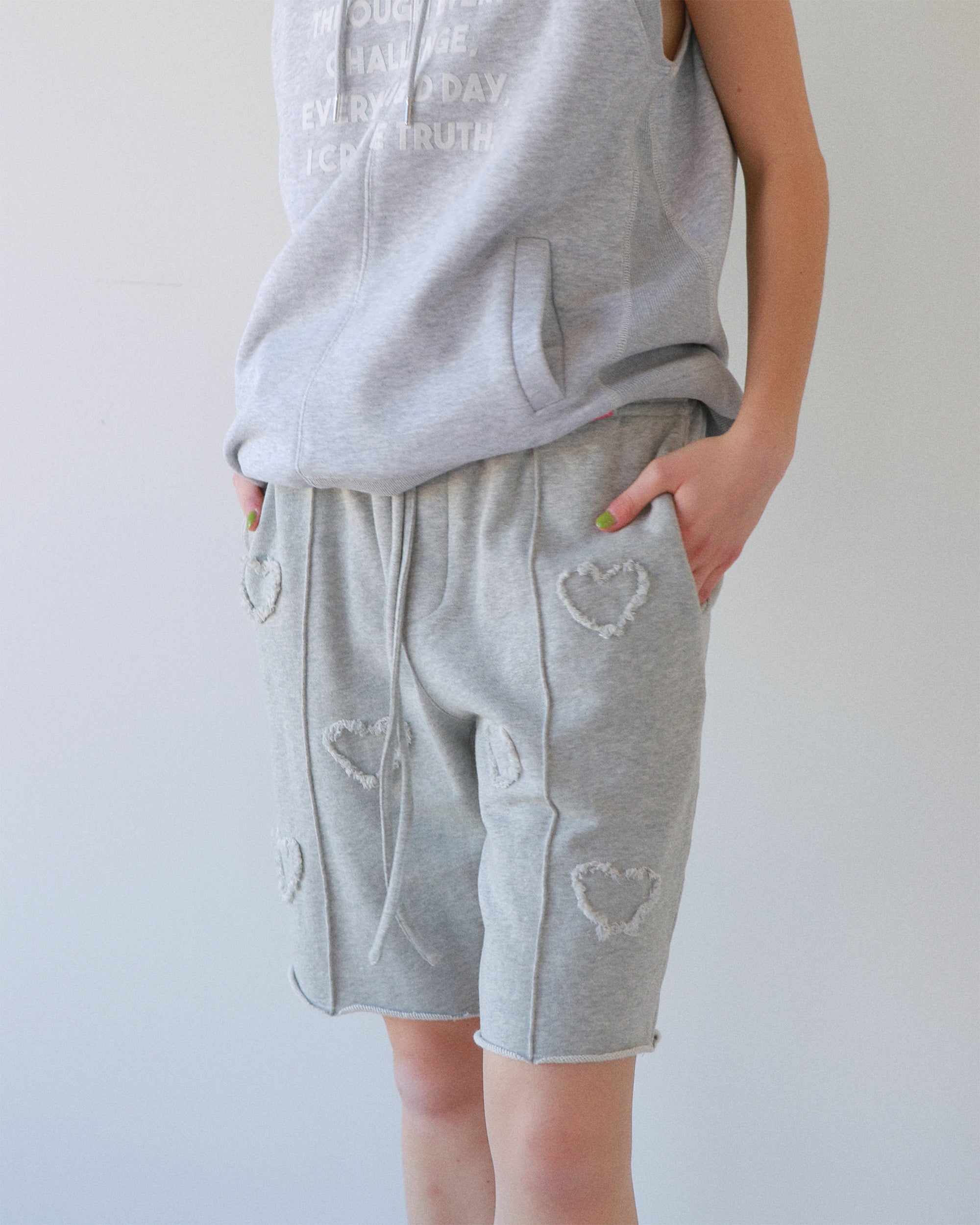 Heart sweat half pants