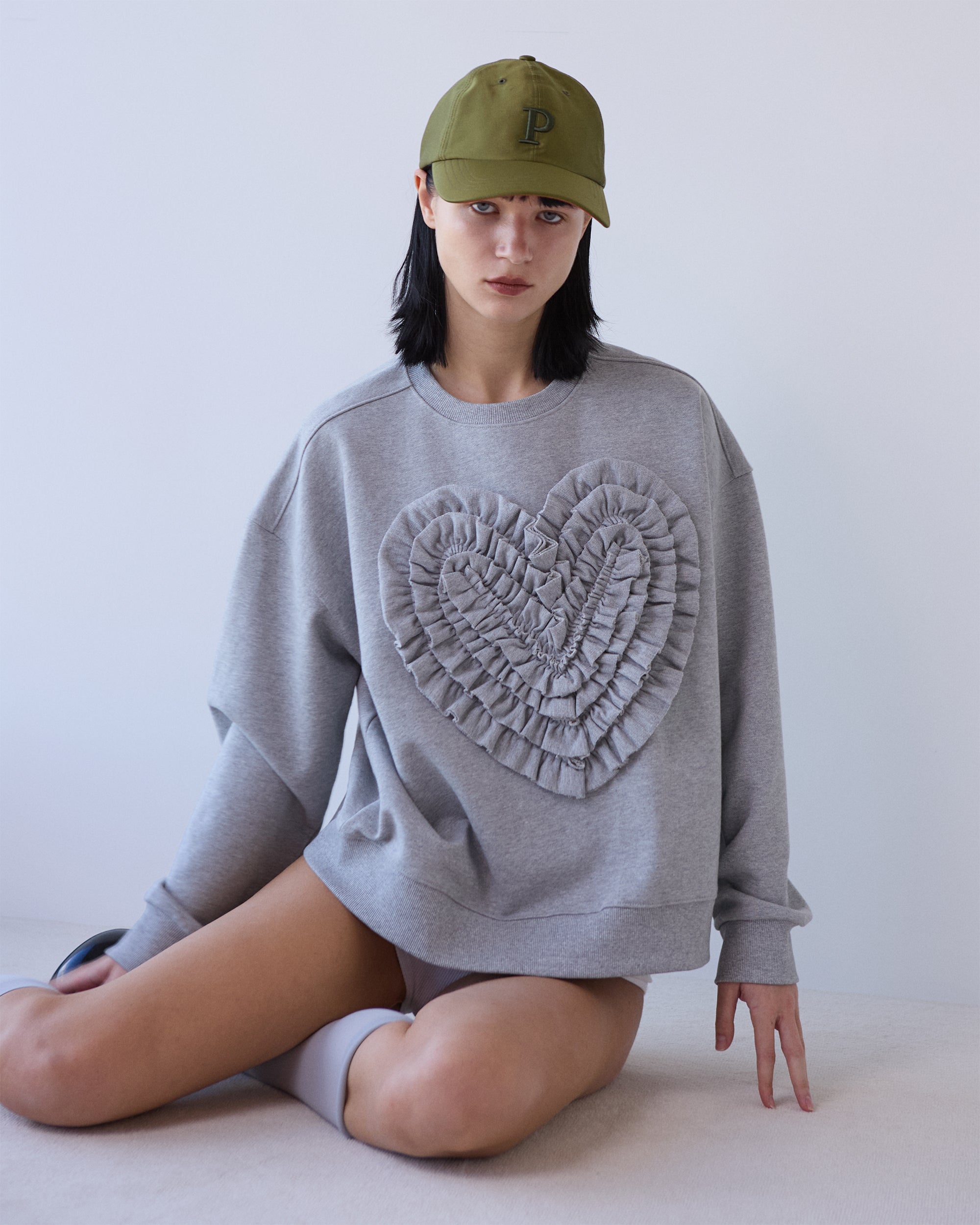 Heart gathered sweatshirt
