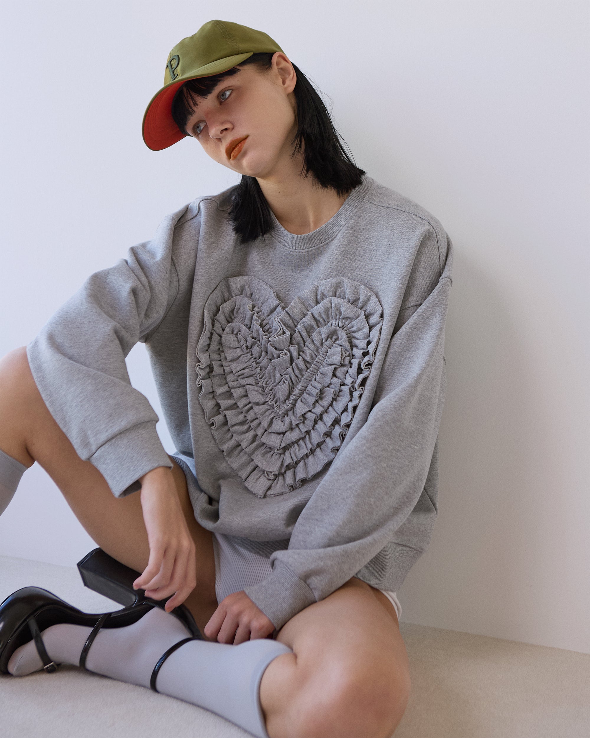 Heart gathered sweatshirt