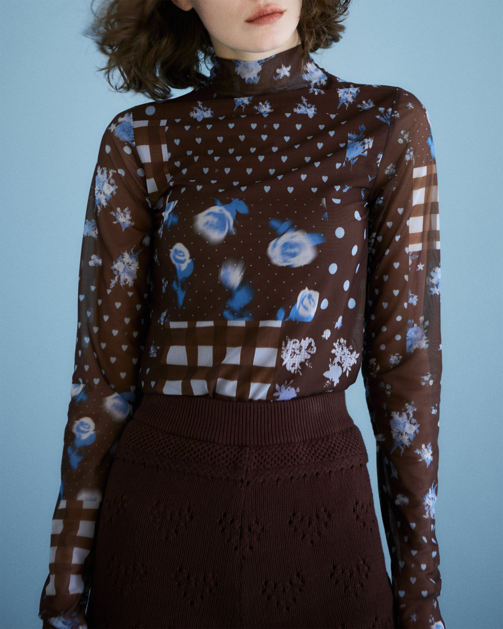 POP BROWN & BLUE PATCH (high neck)