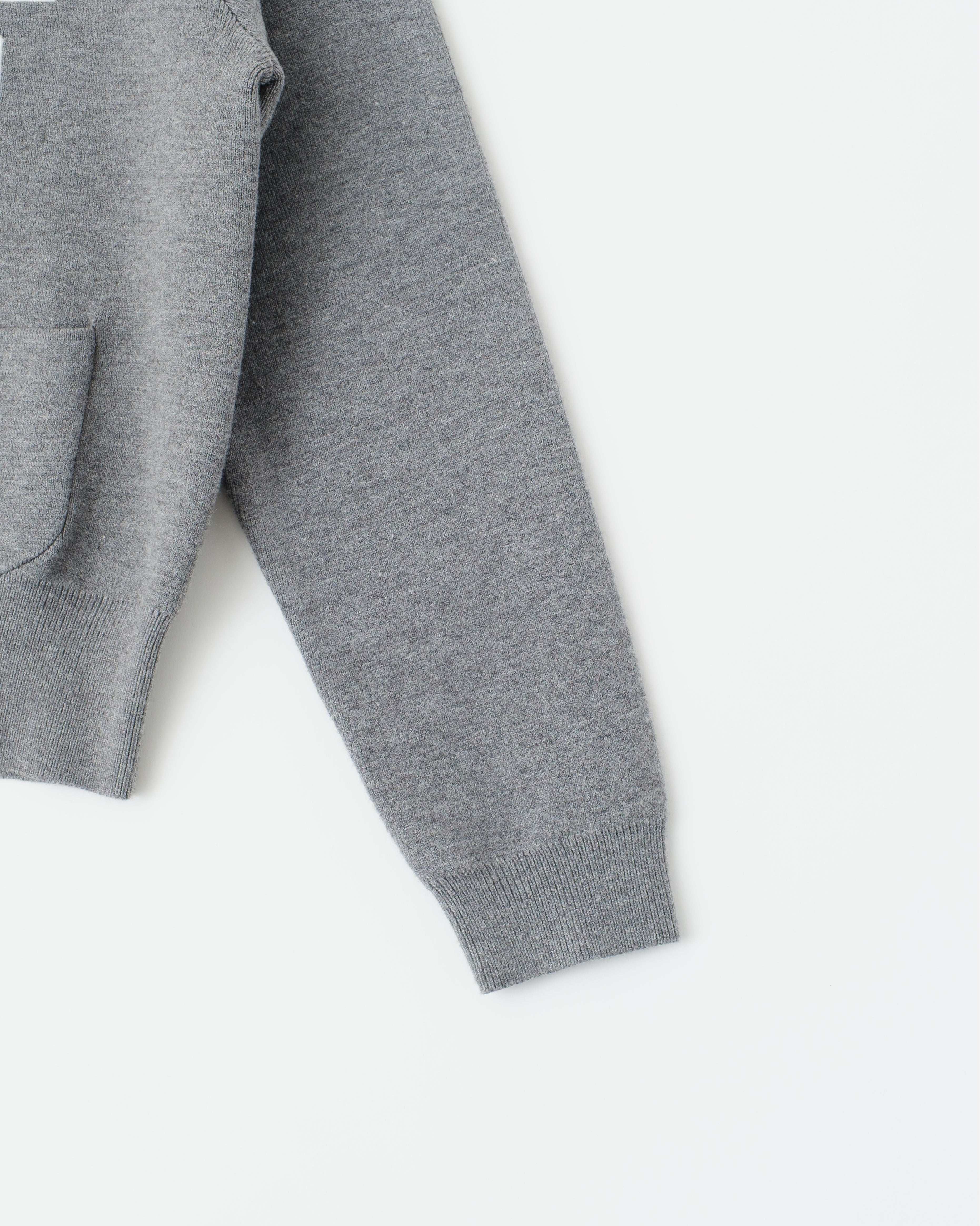 <b>POPUP先行販売</b><br>Double pocket patch cardigan