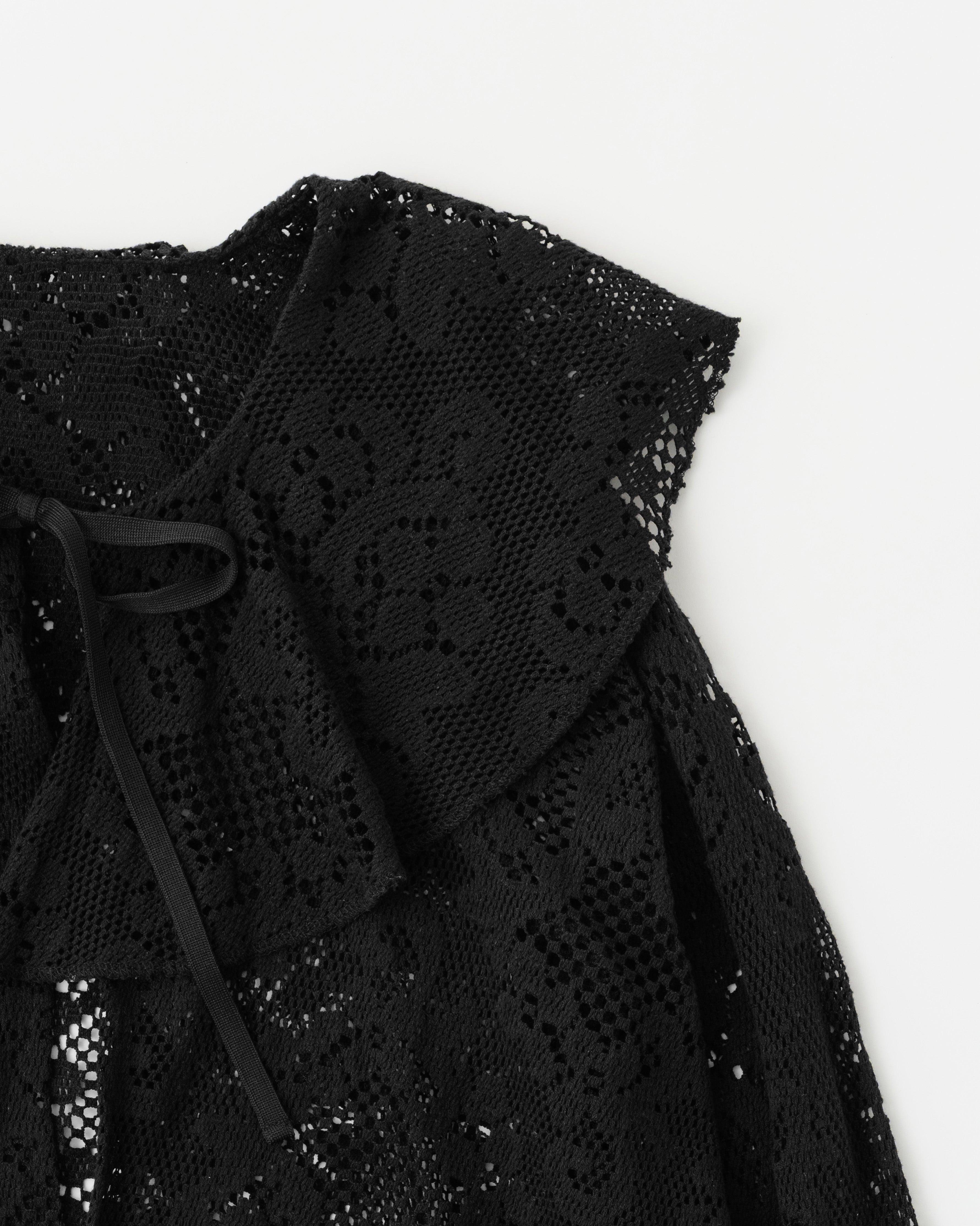 Lace ruffle cardigan (black)
