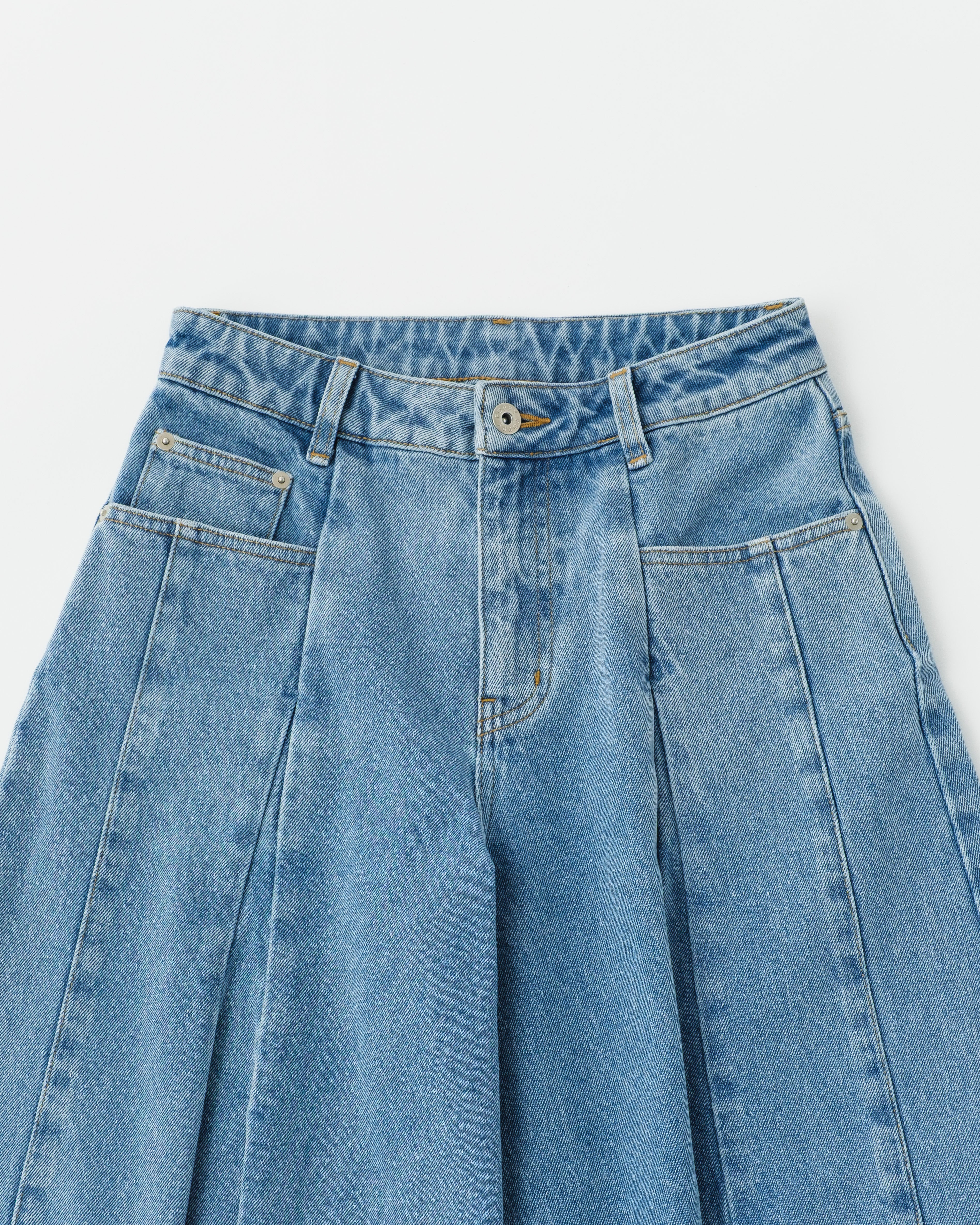 <b>POPUP先行販売</b><br>Pleated balloon denim pants