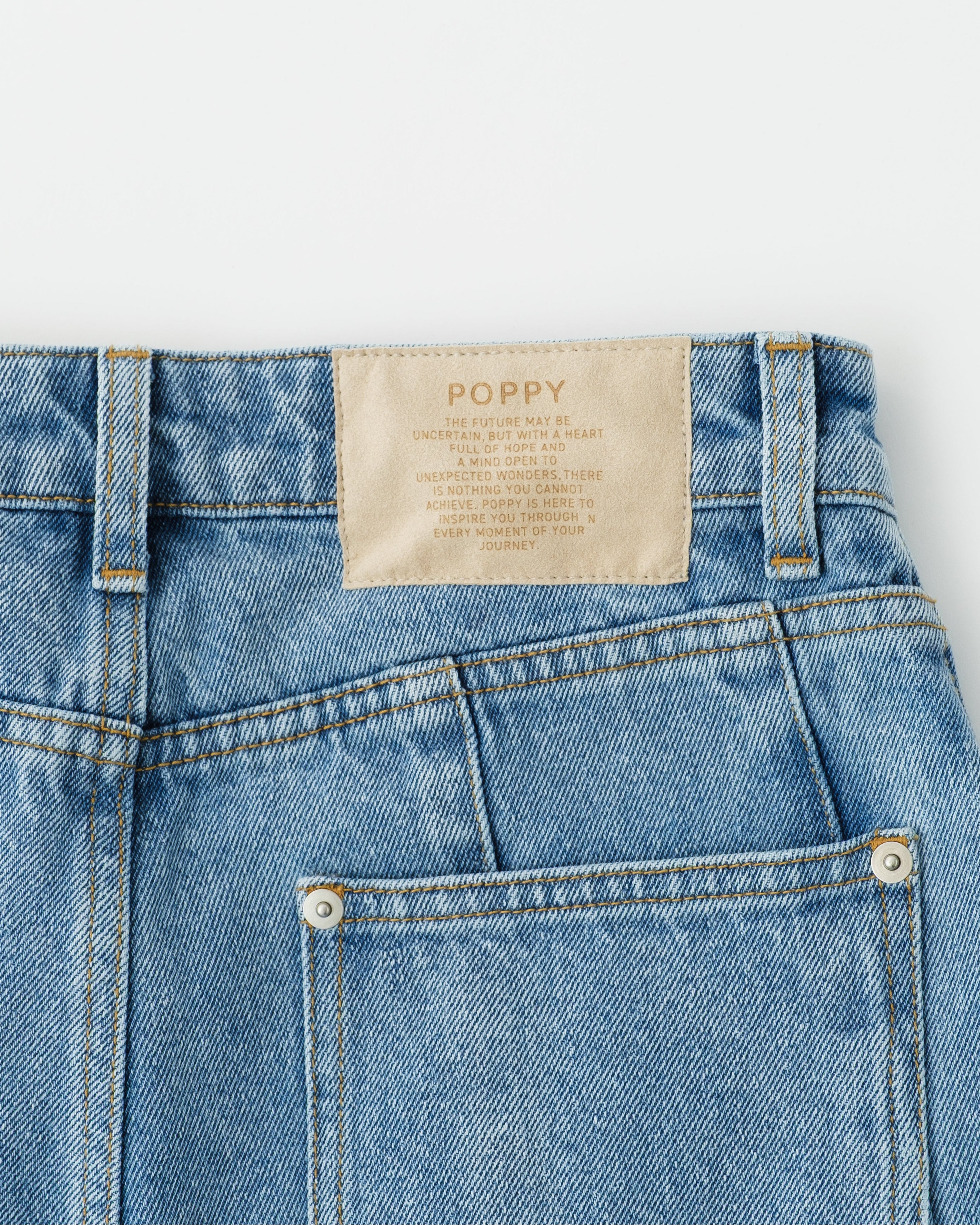 Pleated balloon denim pants