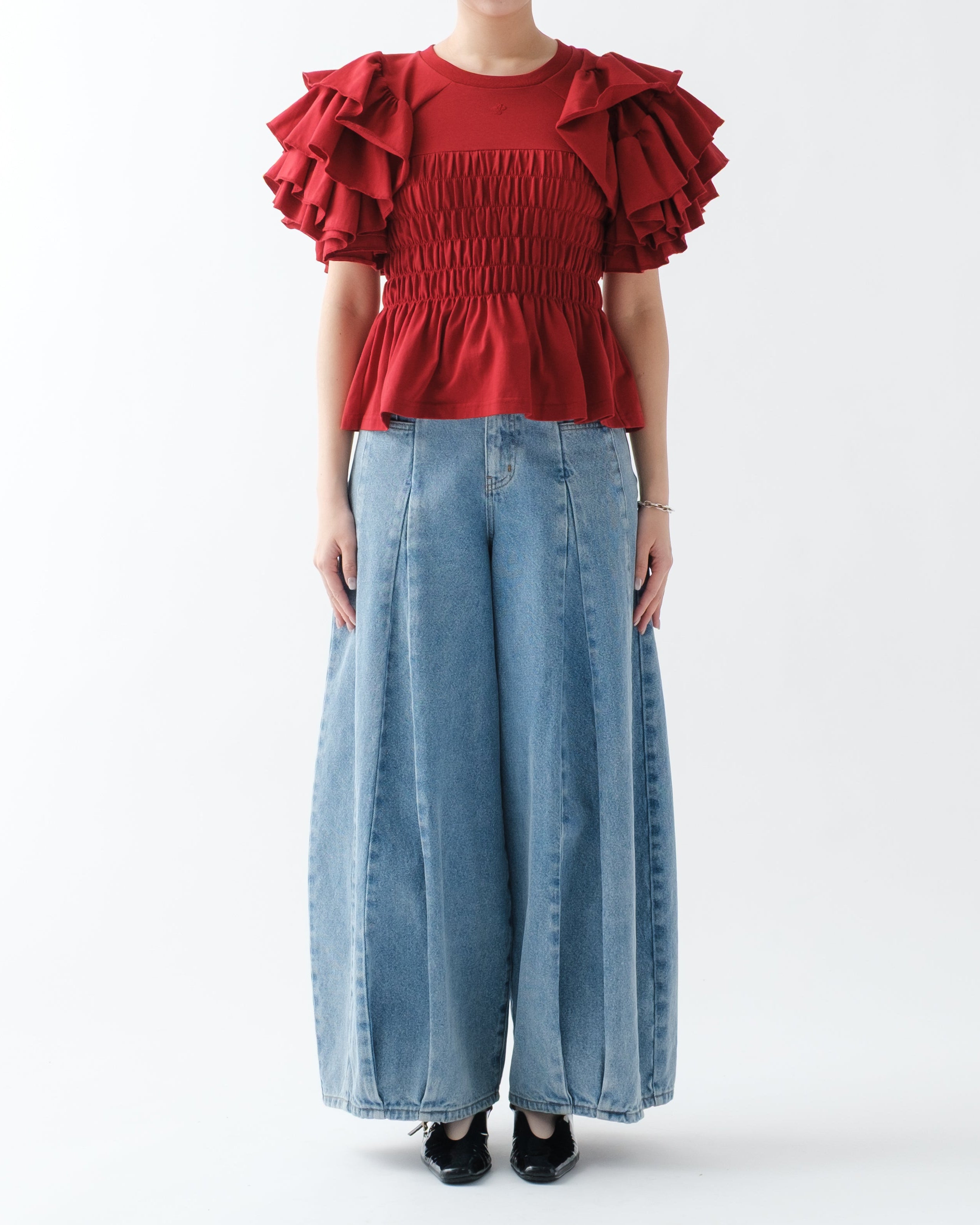 TIERED FRILL SLEEVE SHIRRING T-SHIRT