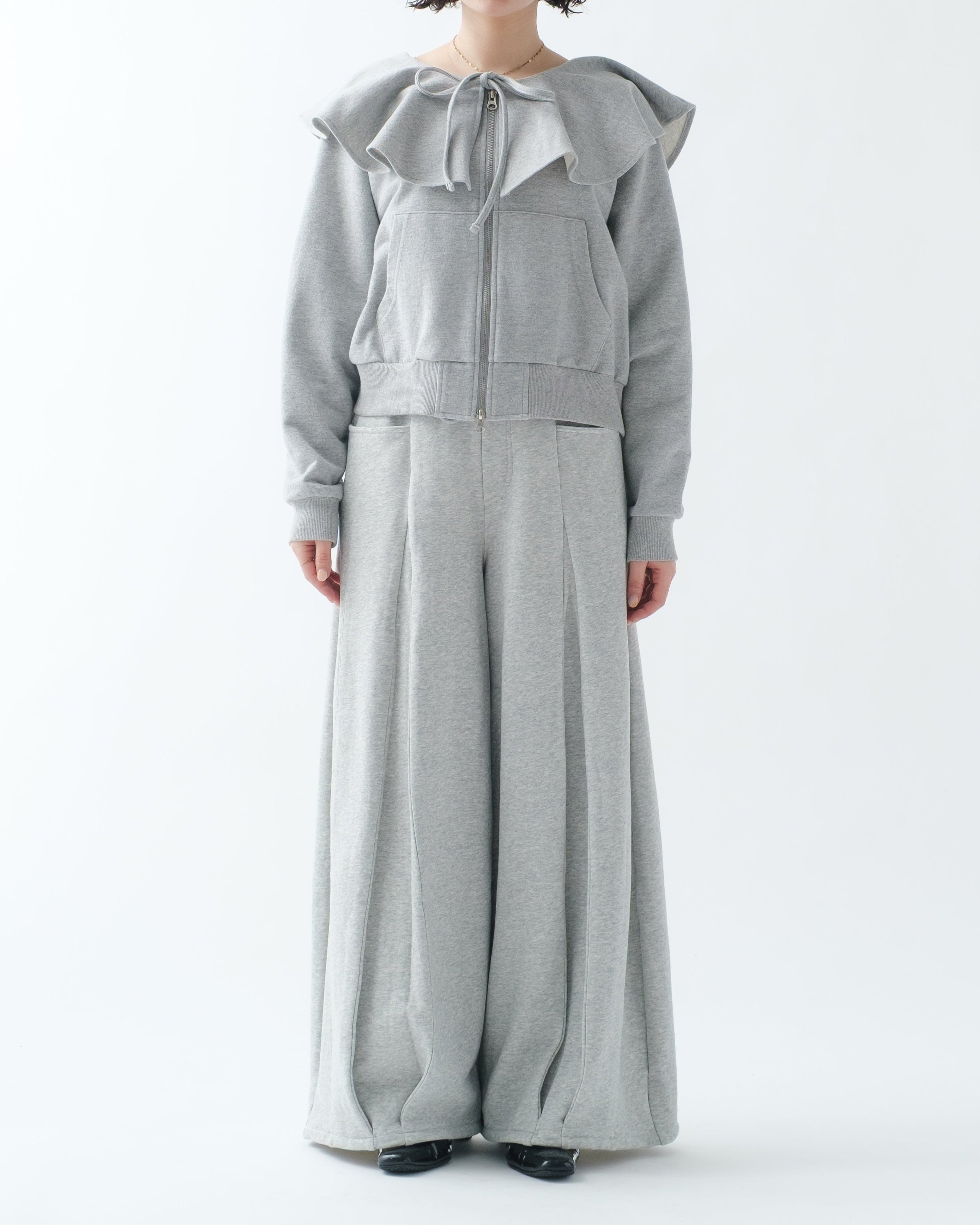 RUFFLE COLLAR SWEAT ZIP