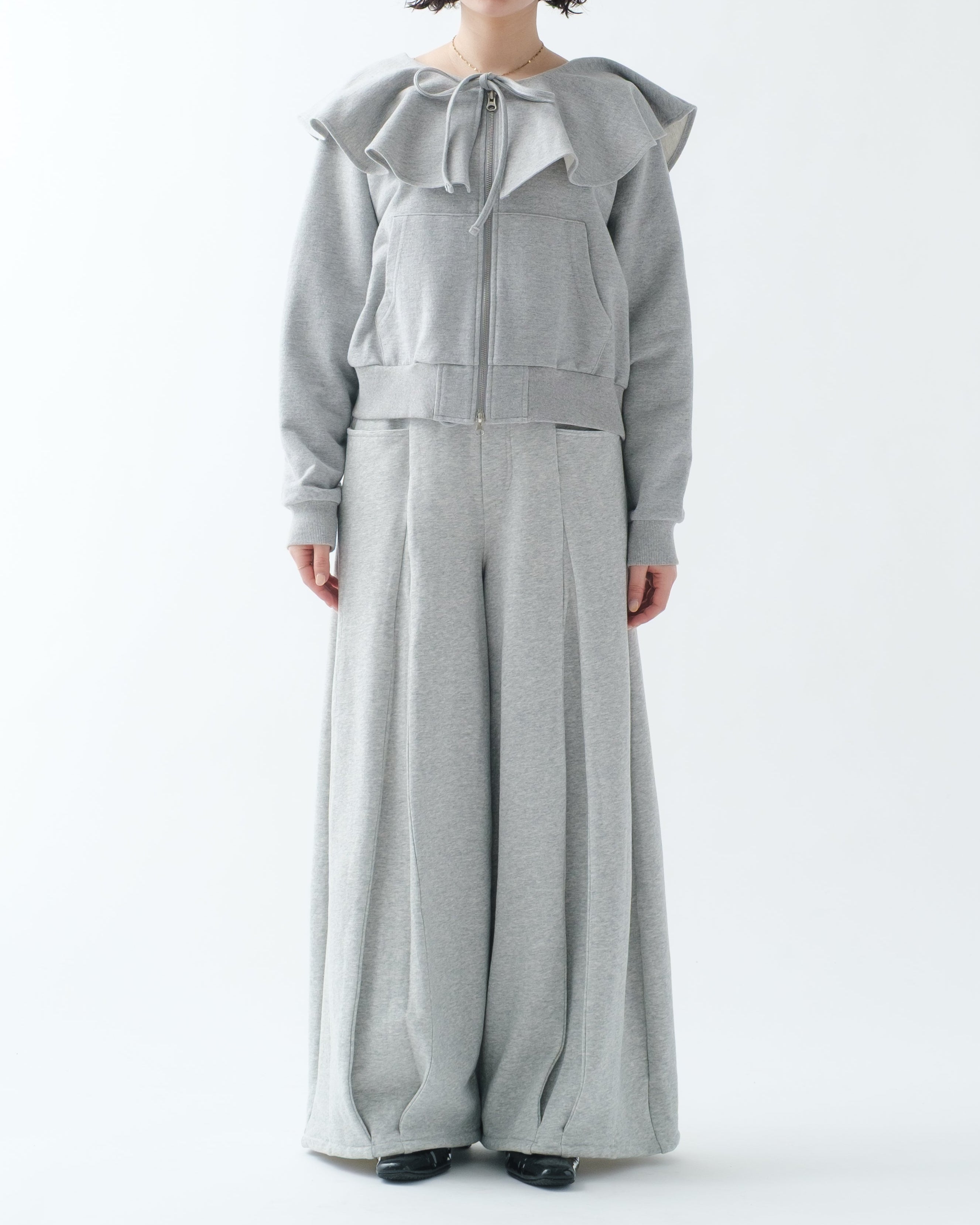 PLEATED BALLOON SWEAT PANTS