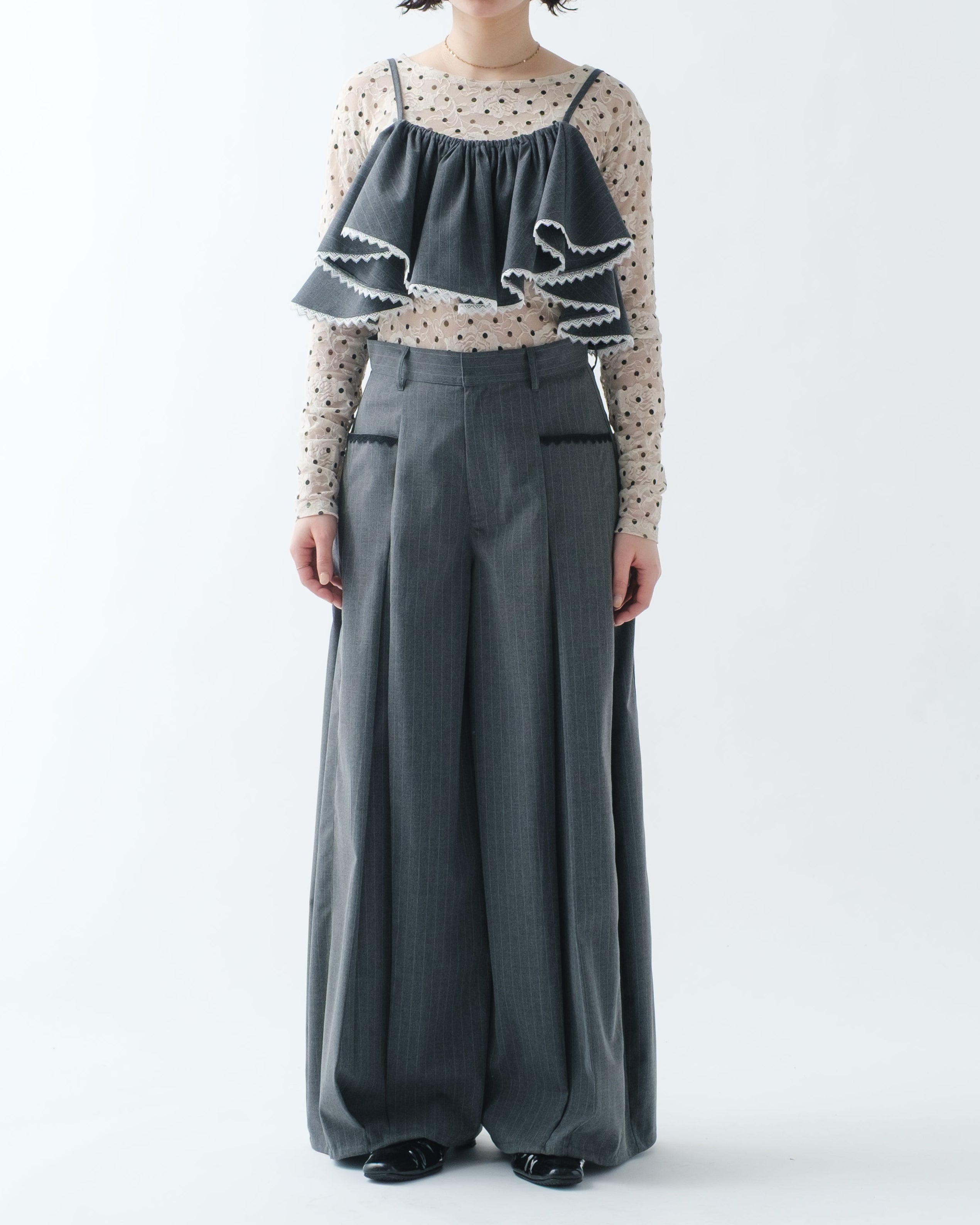 モデル身長 : 157cm / パンツ着用サイズ：1