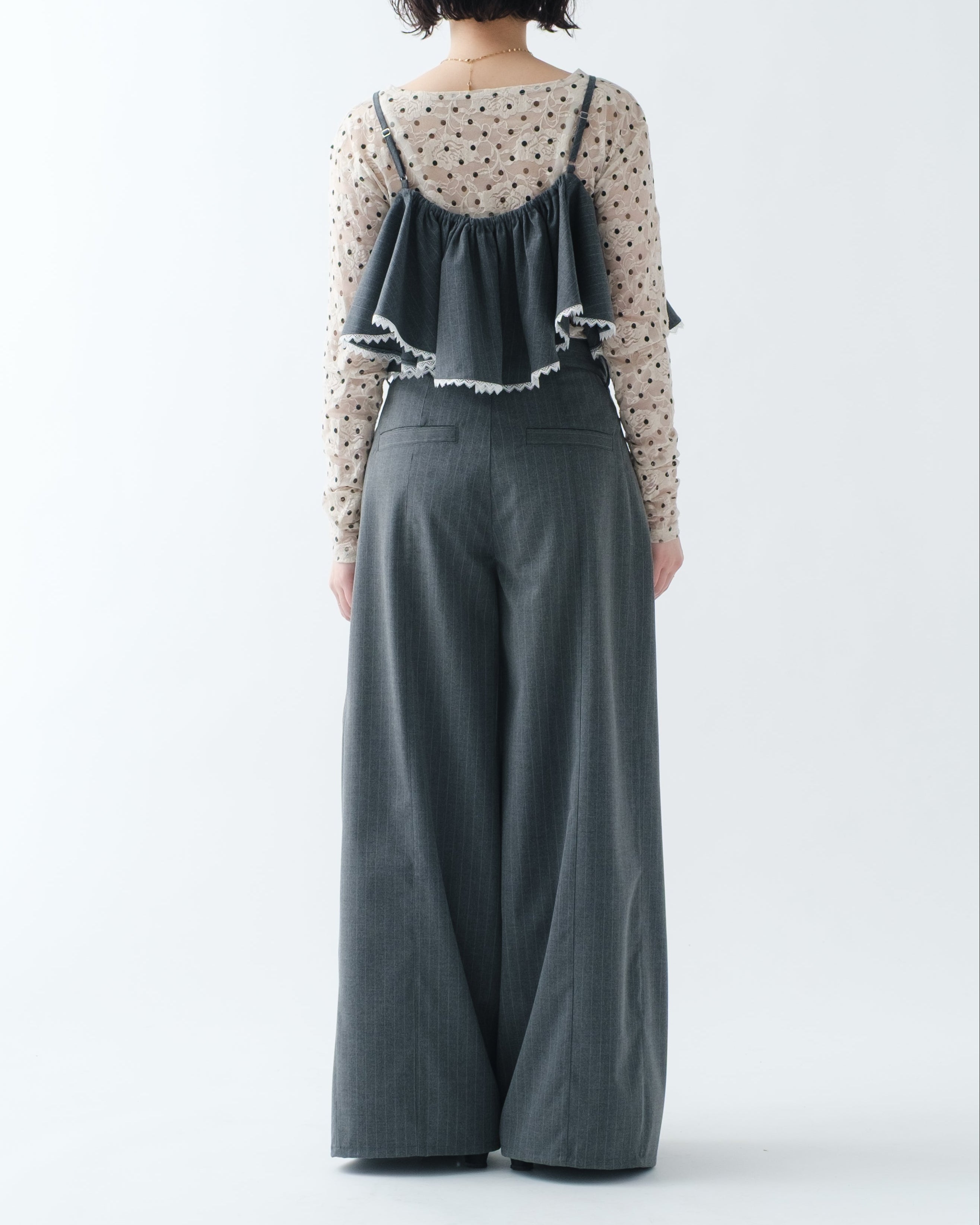 モデル身長 : 157cm / パンツ着用サイズ：1