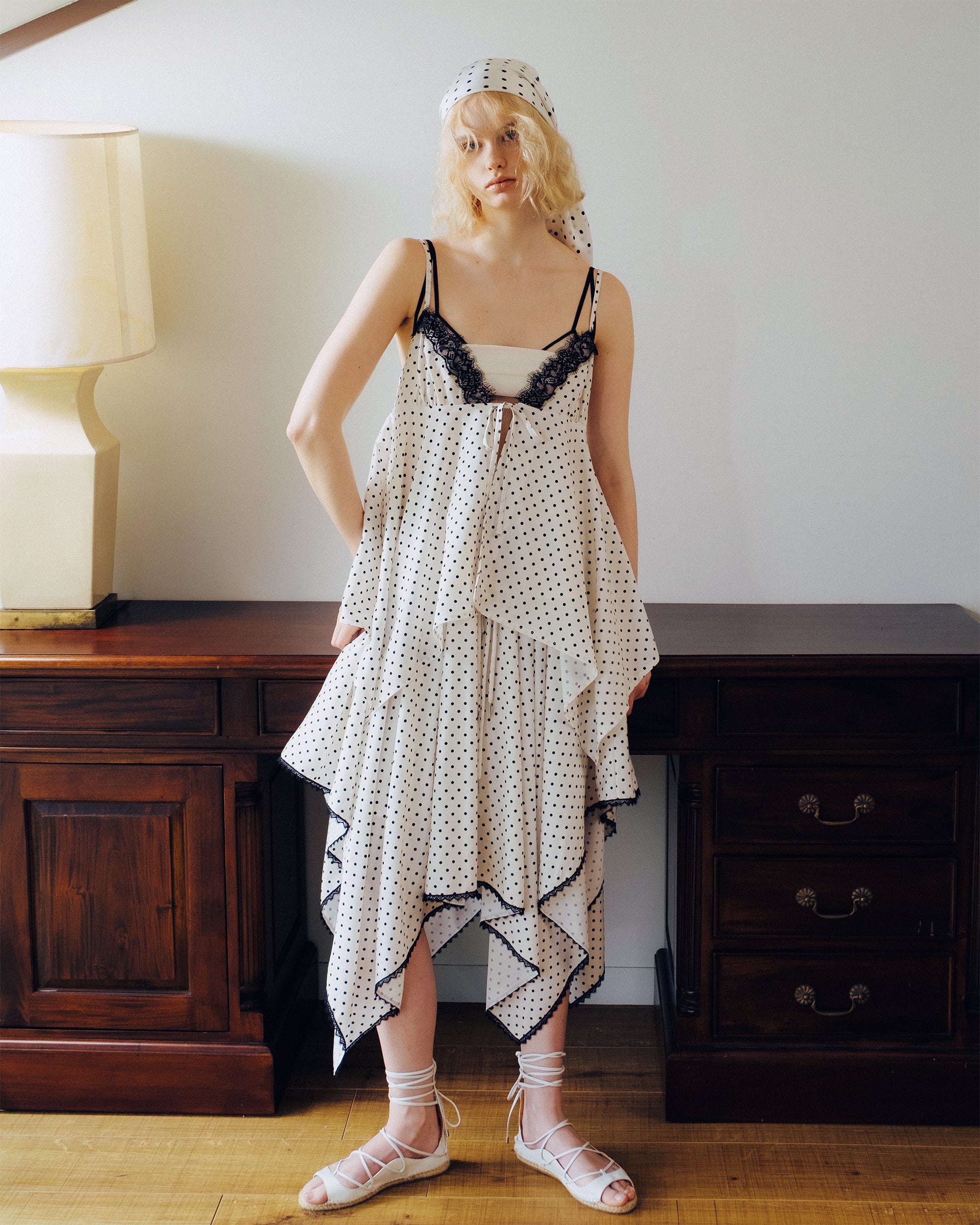 Airy tie handkerchief tunic (ivory)