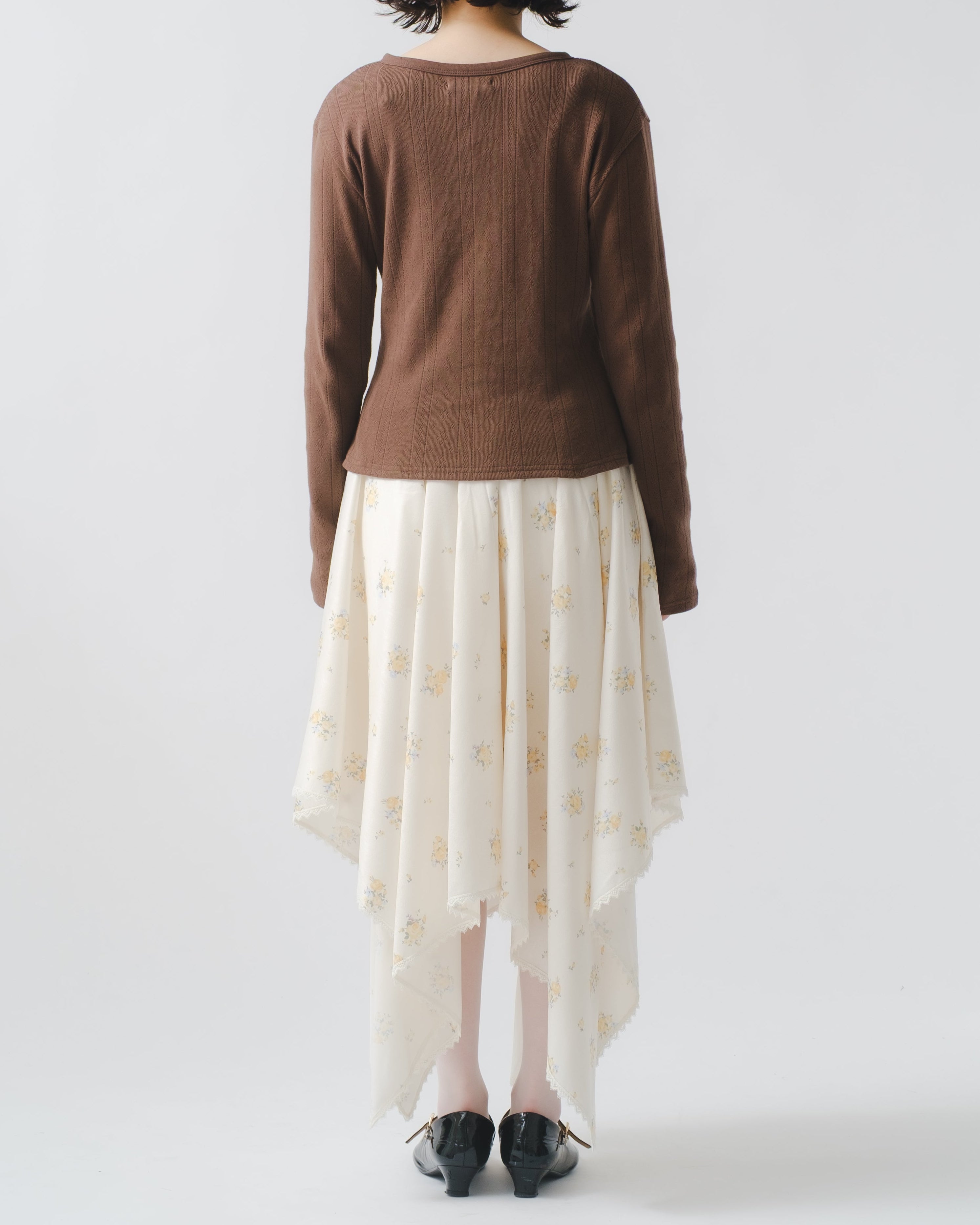 Airy handkerchief skirt