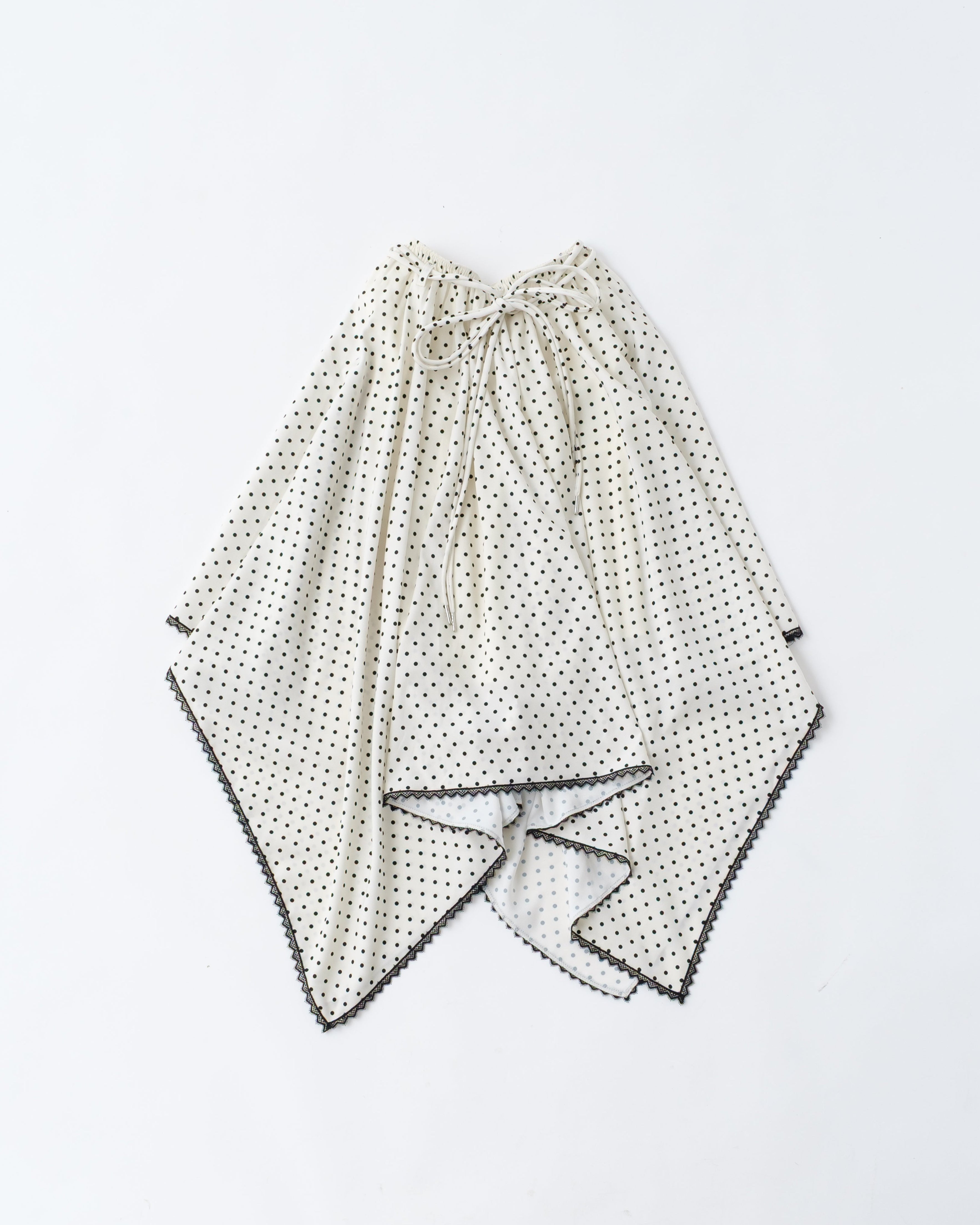 Airy handkerchief skirt
