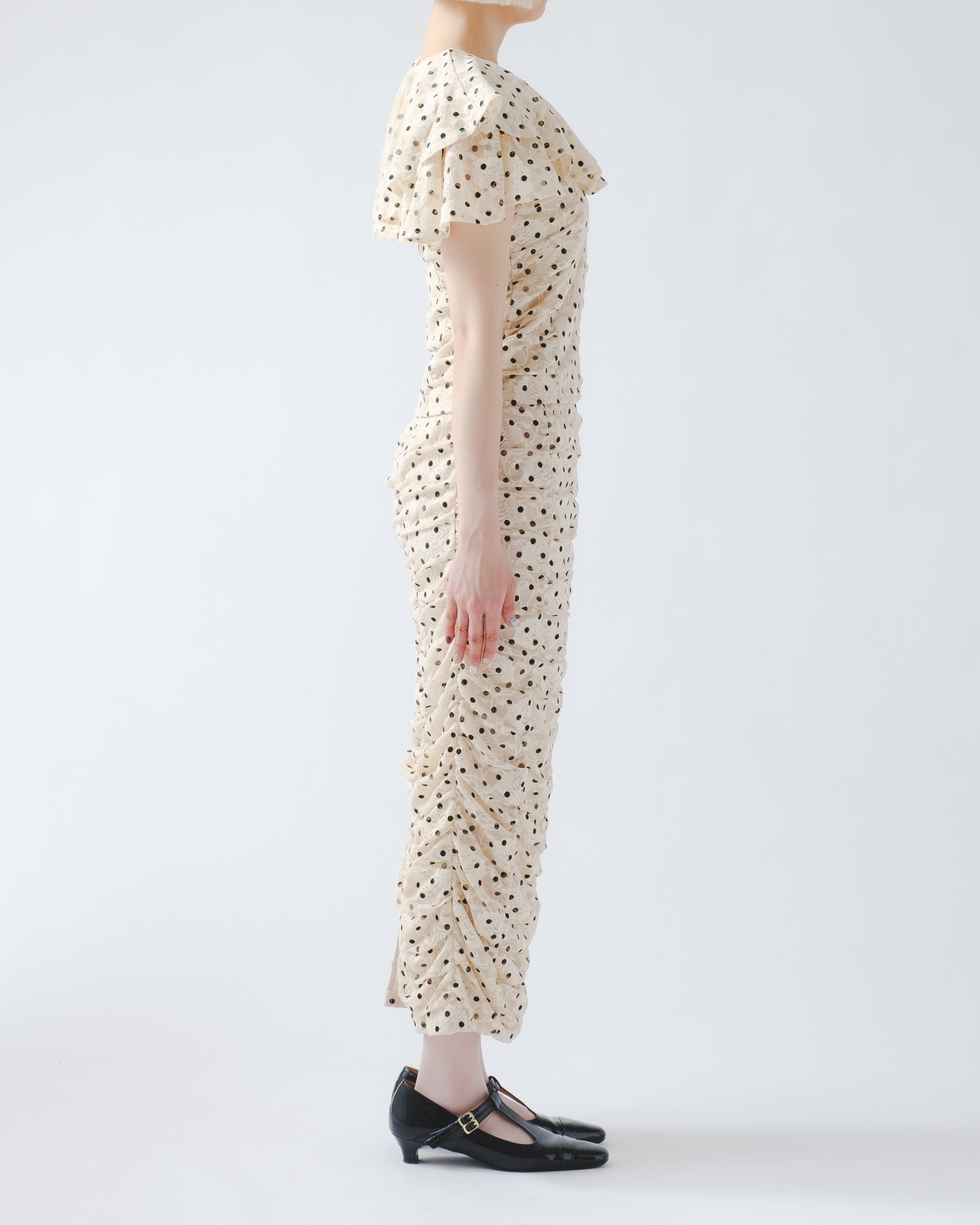 Ruffle dot lace top