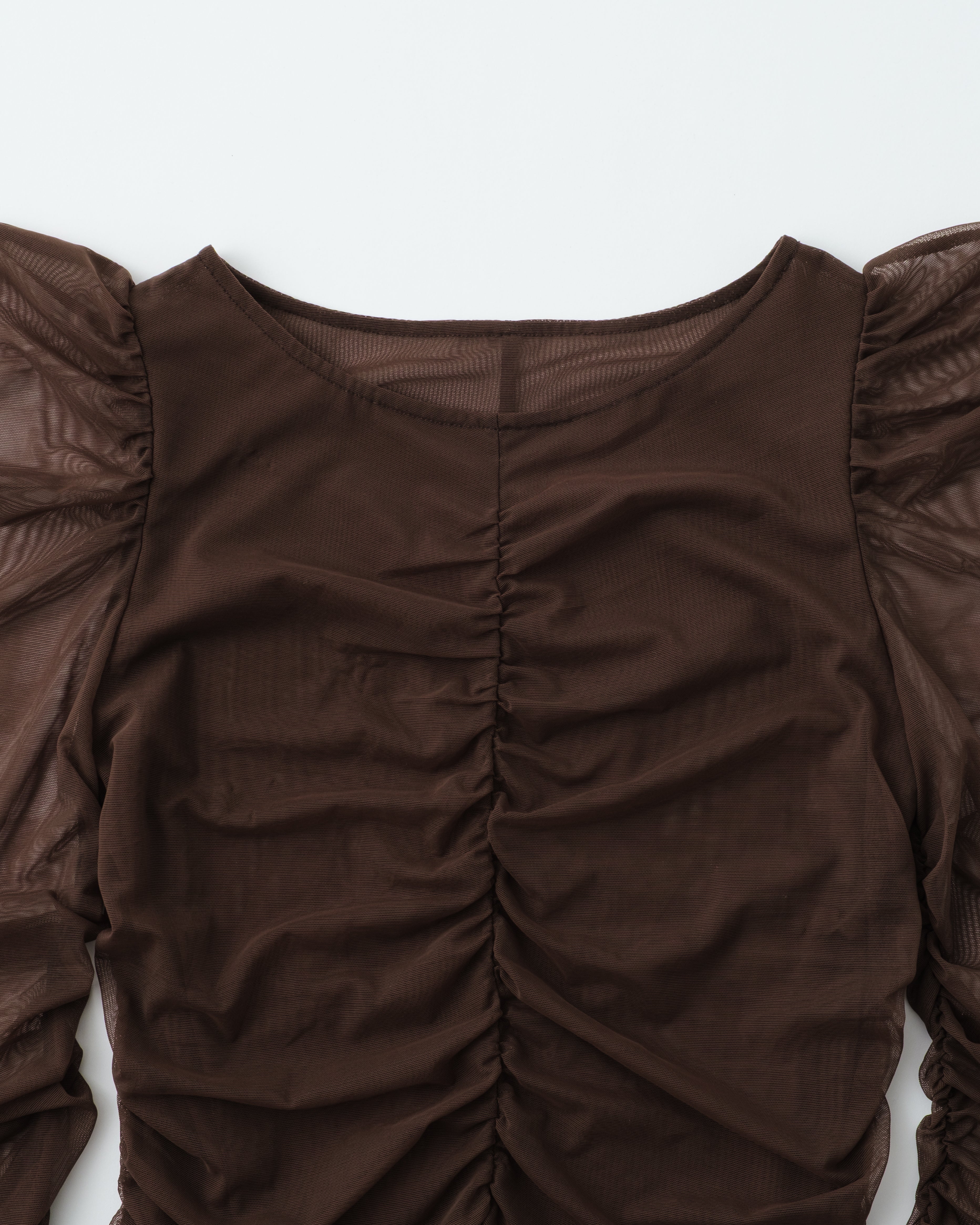 Peak shirring long sleeve top