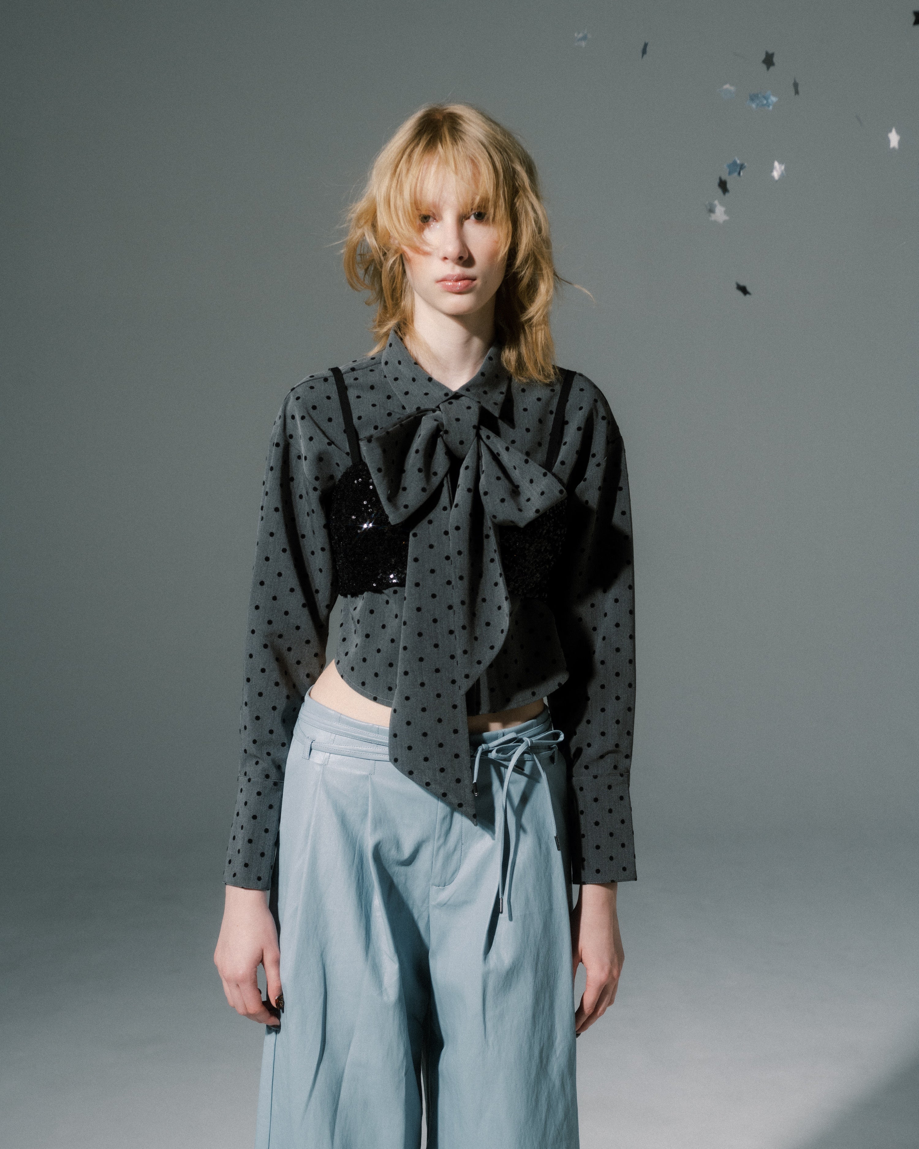 2way ribbon tie cropped shirt