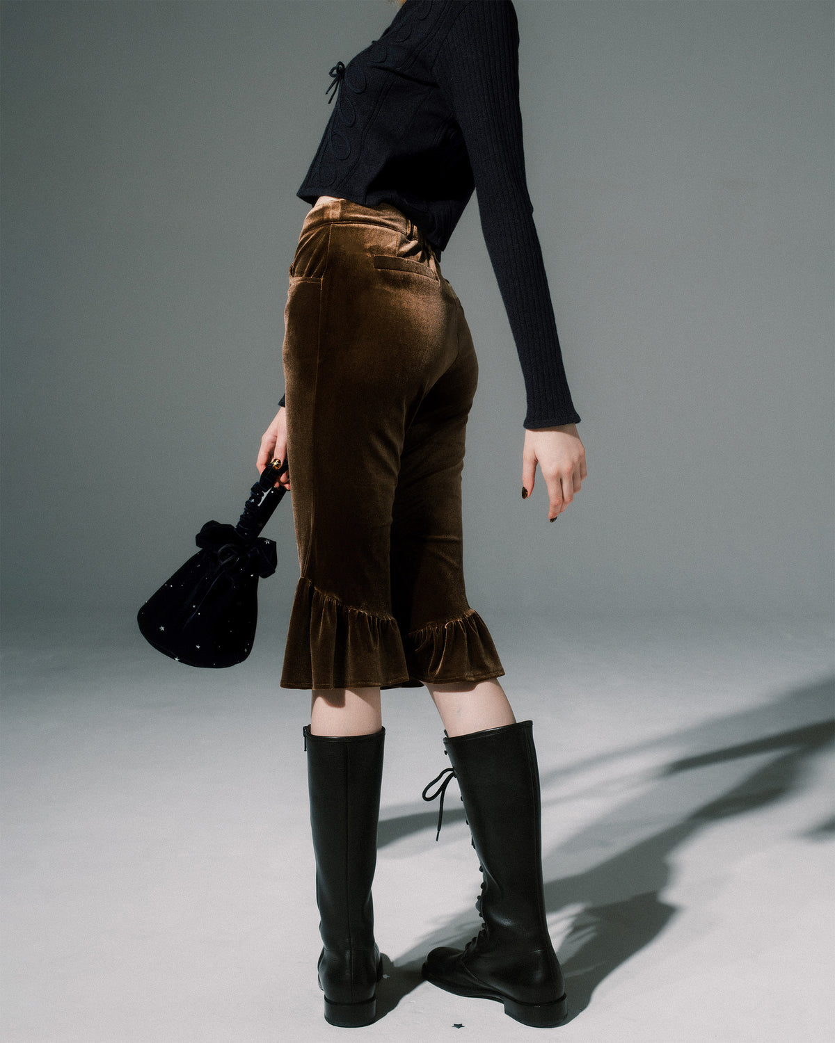 Flared hem velour capri pants