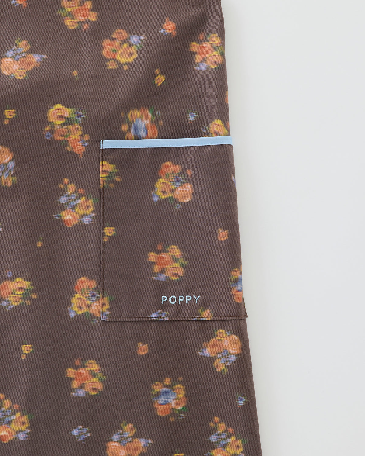 Brown bouquet apron