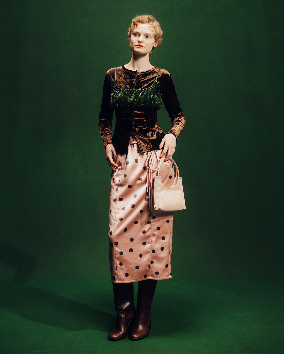 Random dot I-line skirt