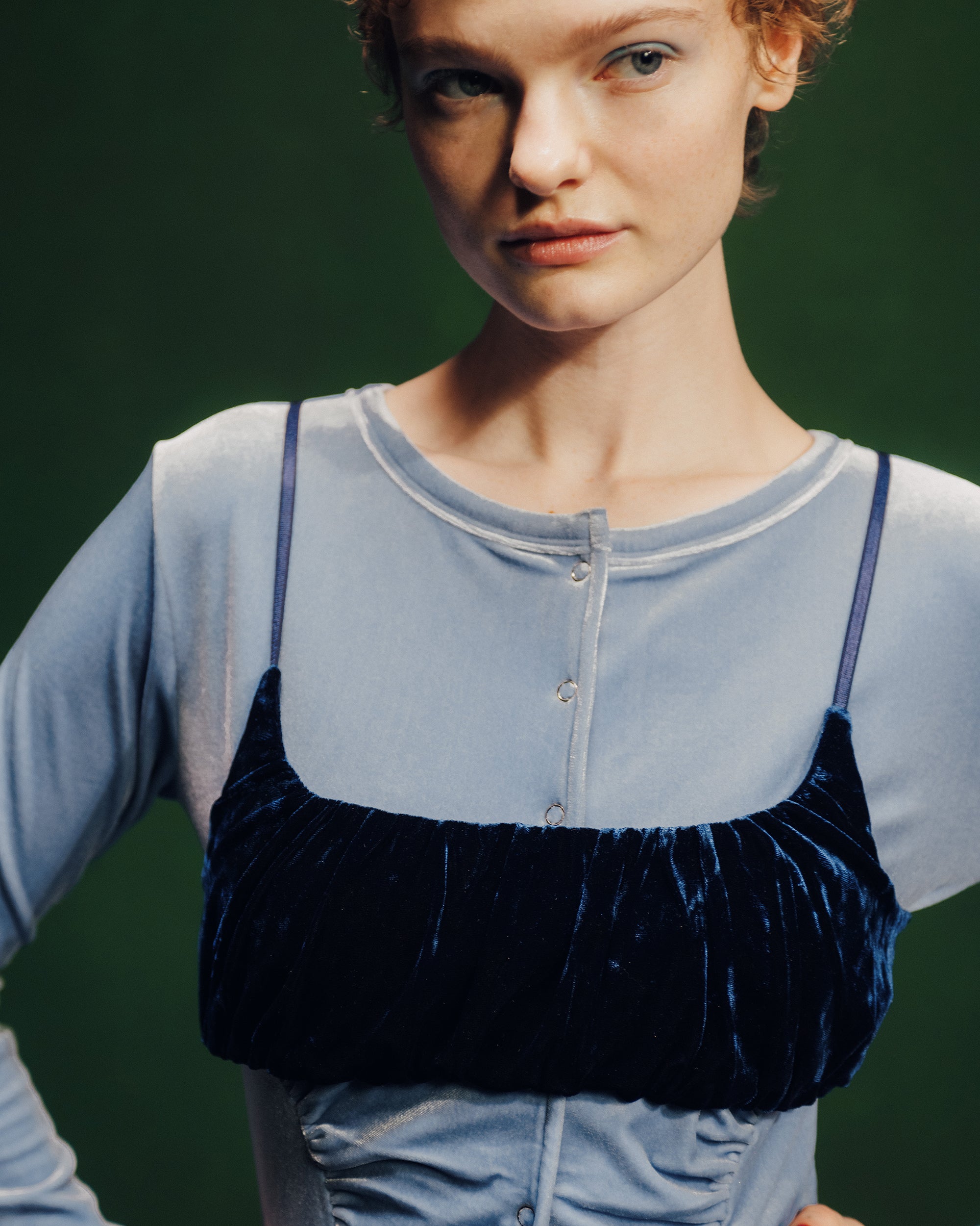 Bicolor two-piece velour top