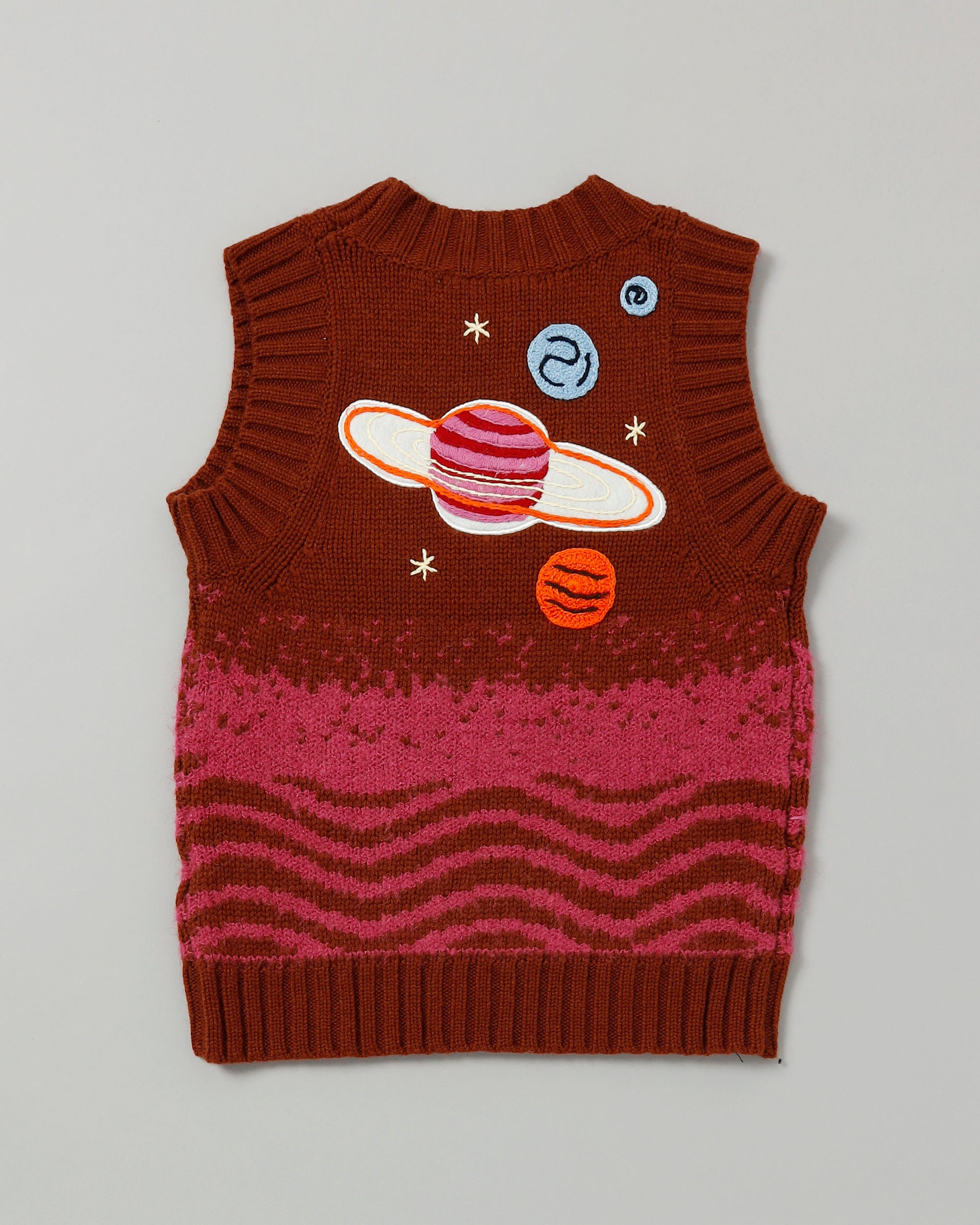 <b>HELMSTED</b><br>ROBERTA VEST