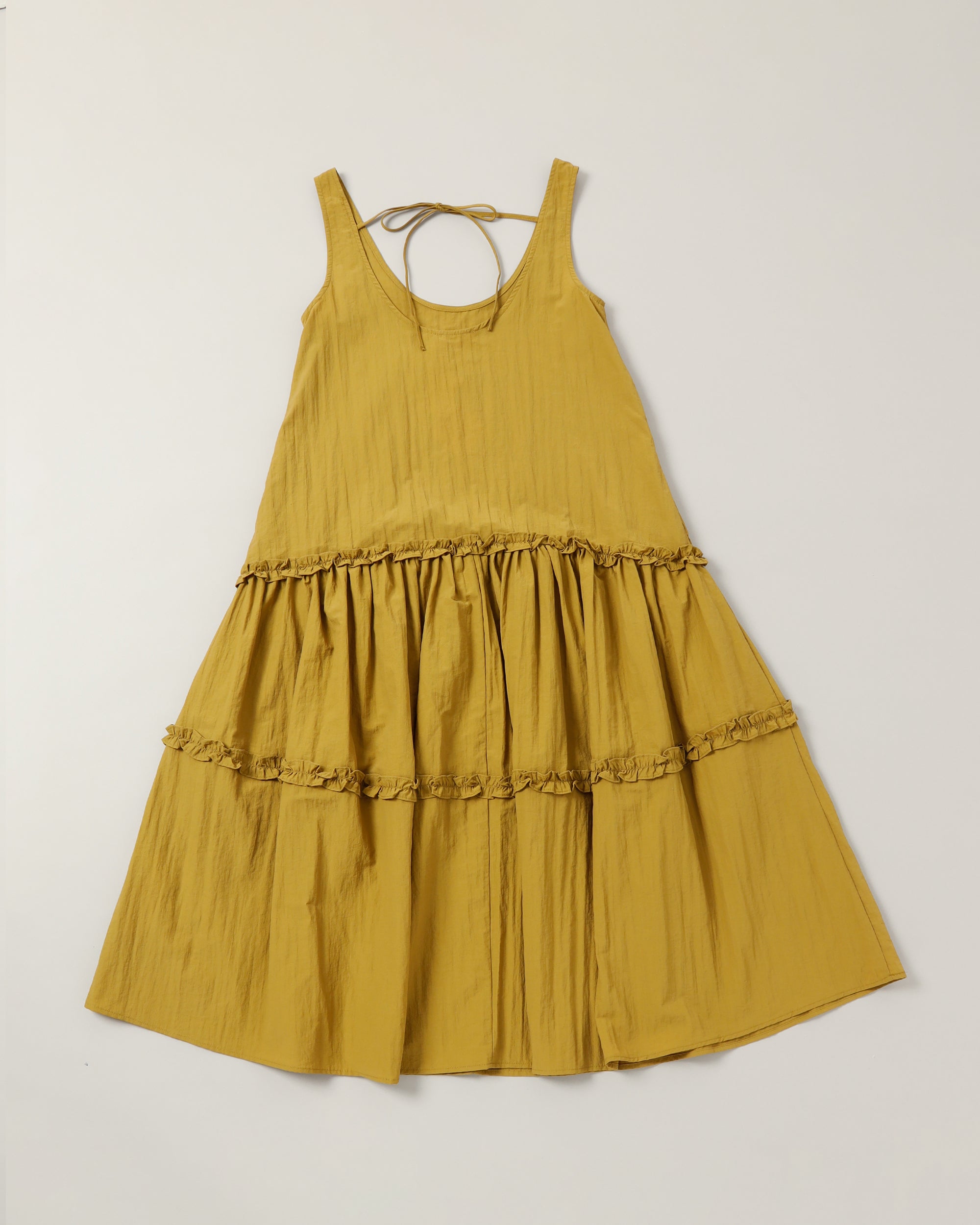 <b>GHOSSPELL</b><br>Yala Midi Dress