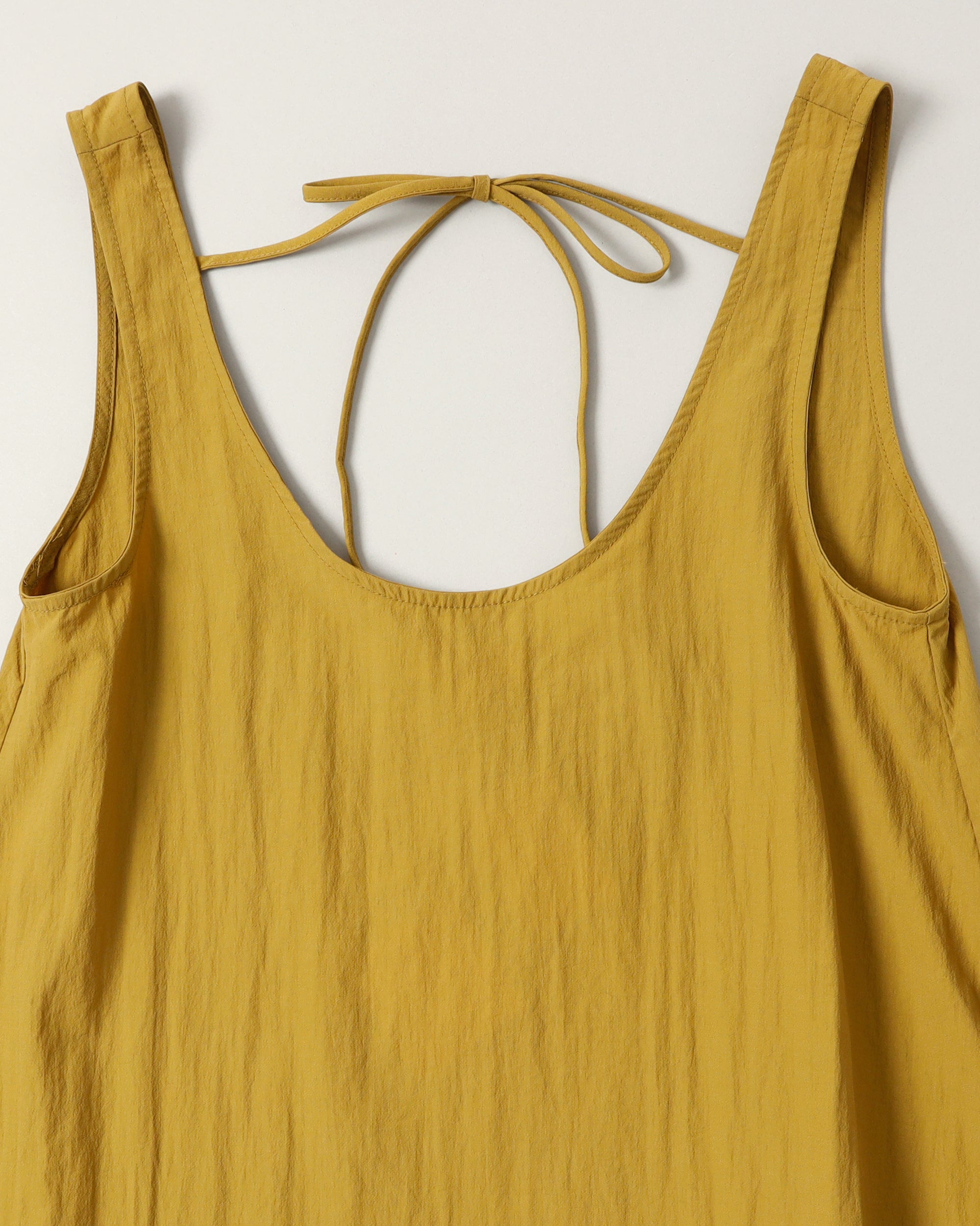 <b>GHOSSPELL</b><br>Yala Midi Dress