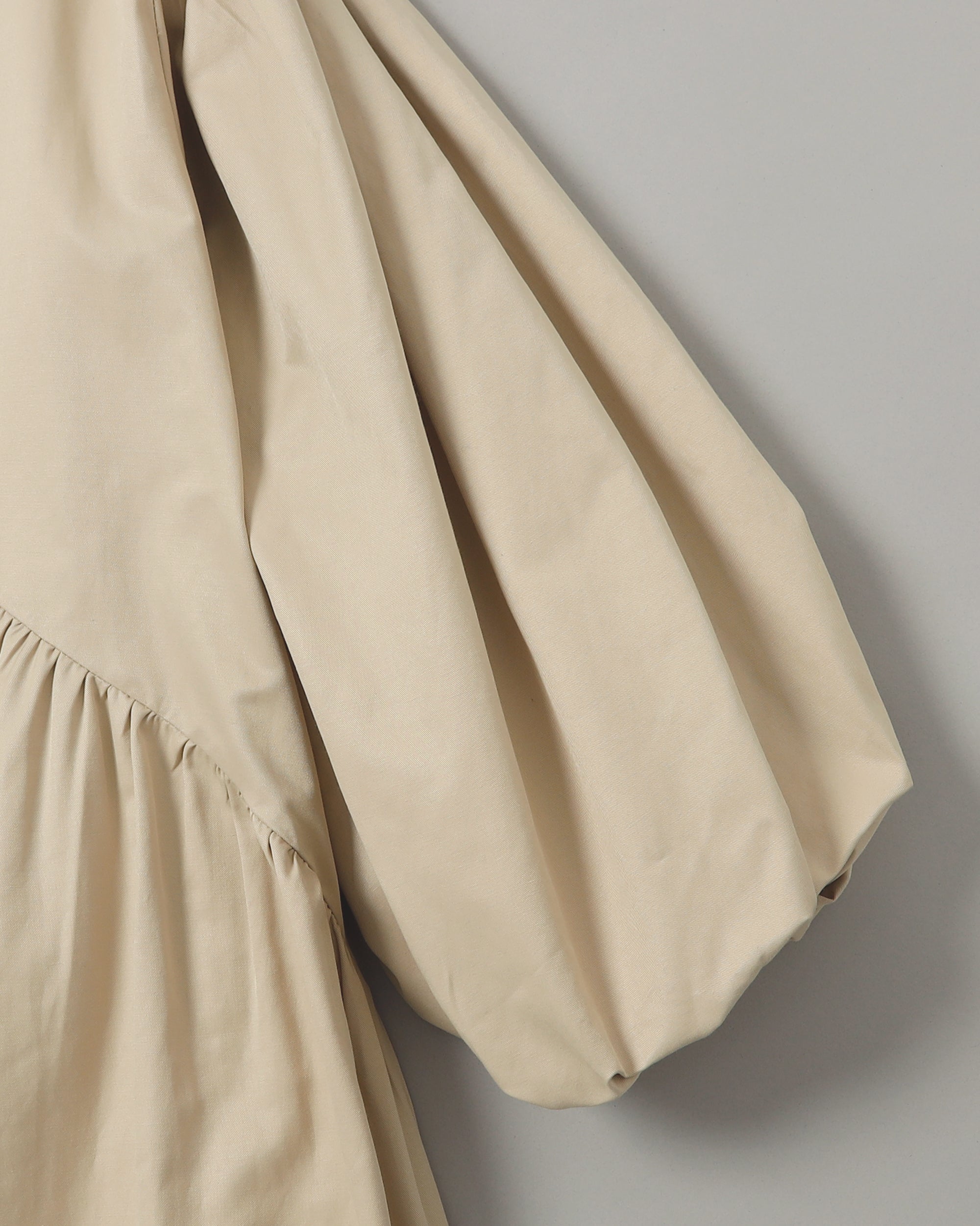 Balloon gather coat (beige)