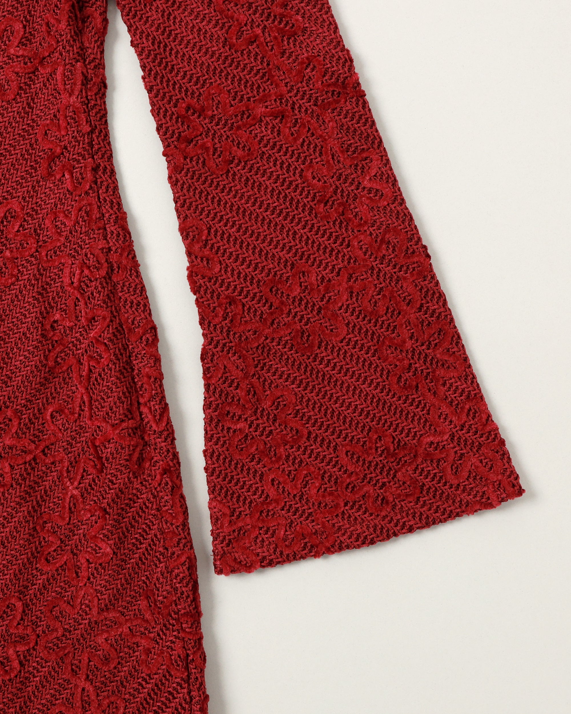 <b>GHOSSPELL</b><br>Vicky Crochet Maxi Dress