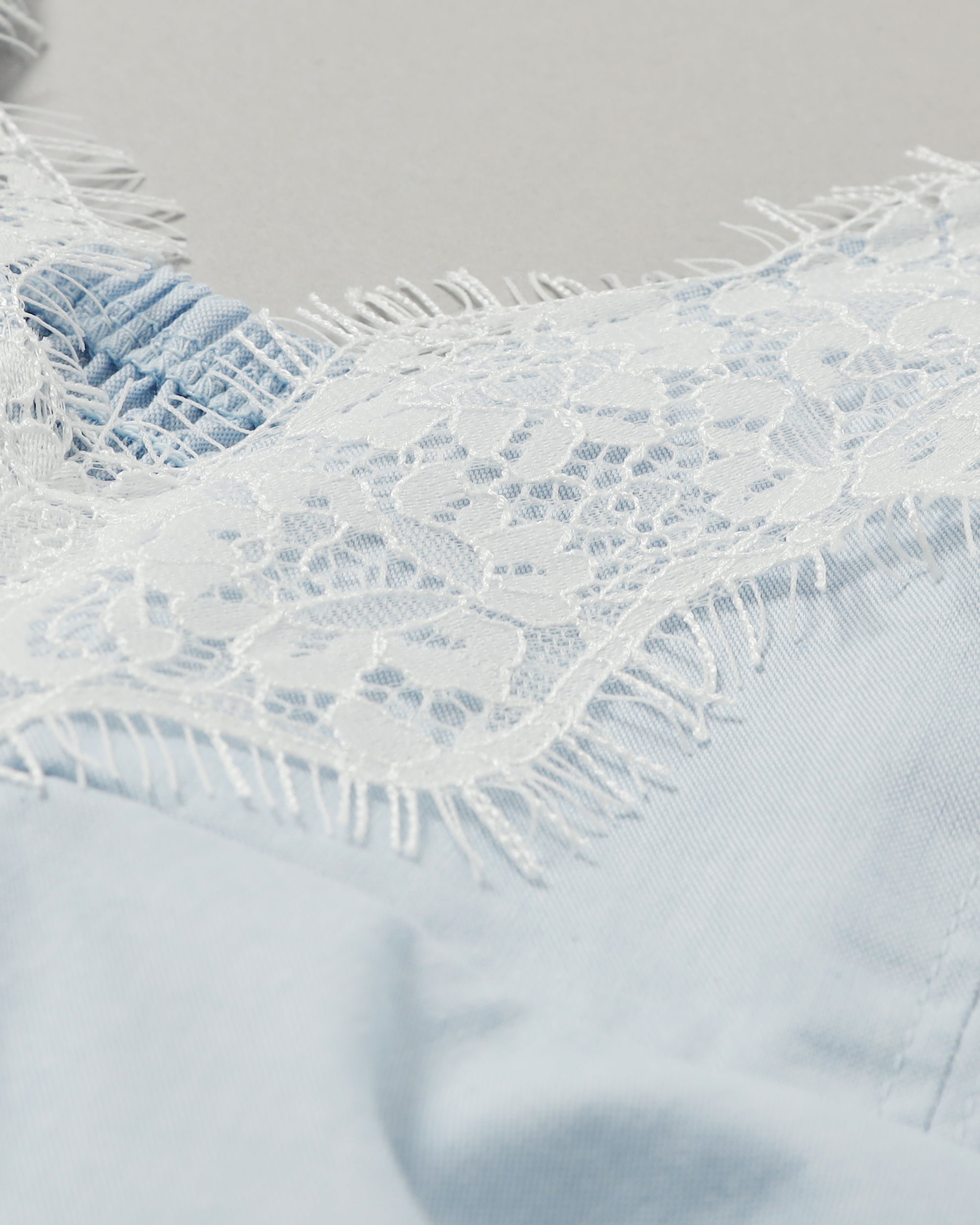 Handkerchief hem tunic (light blue)