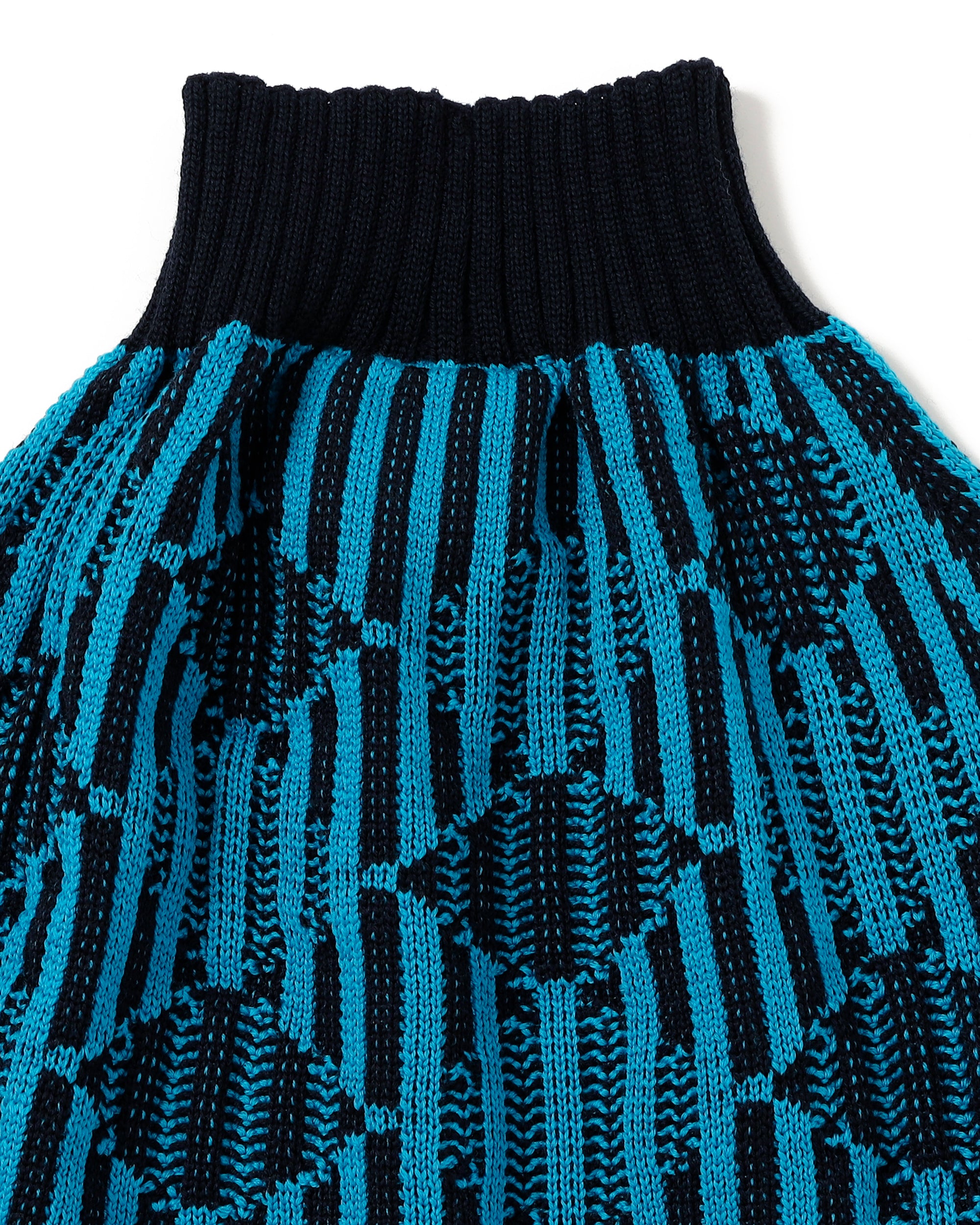 <b>Nadia Wire</b><br>mini diamond skirt / blue