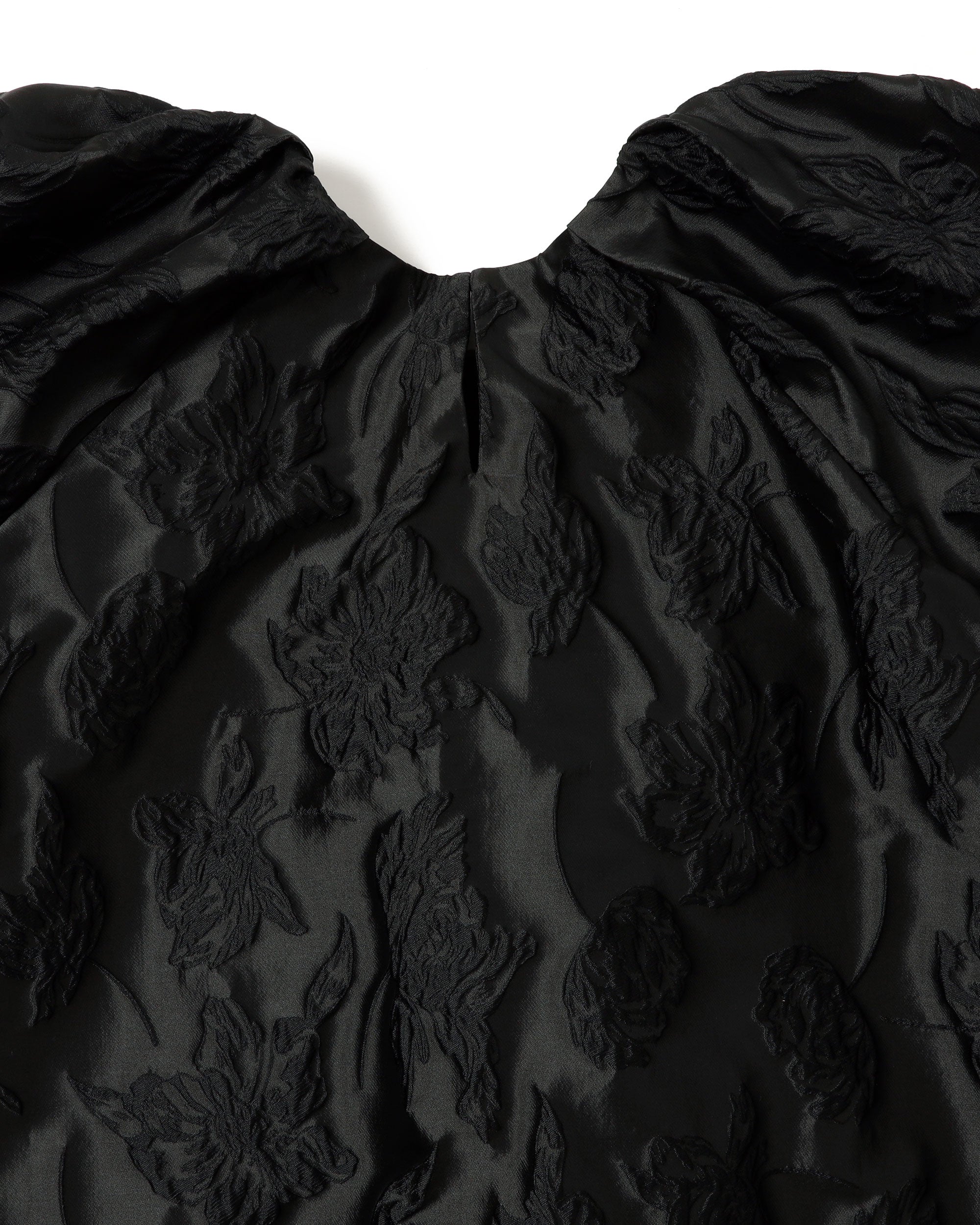 Balloon sleeve cocoon dress (black)