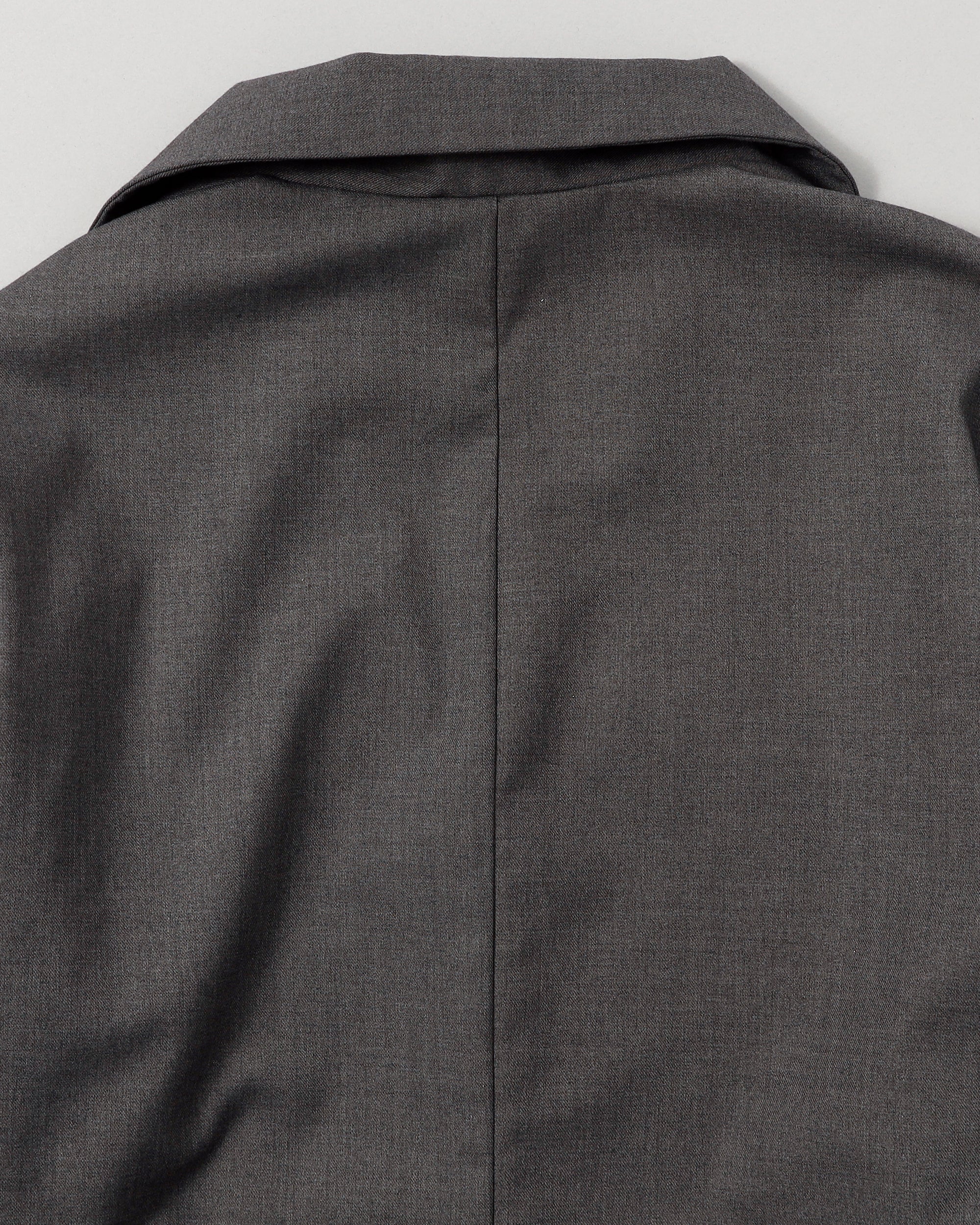 Double-sleeve cut jacket