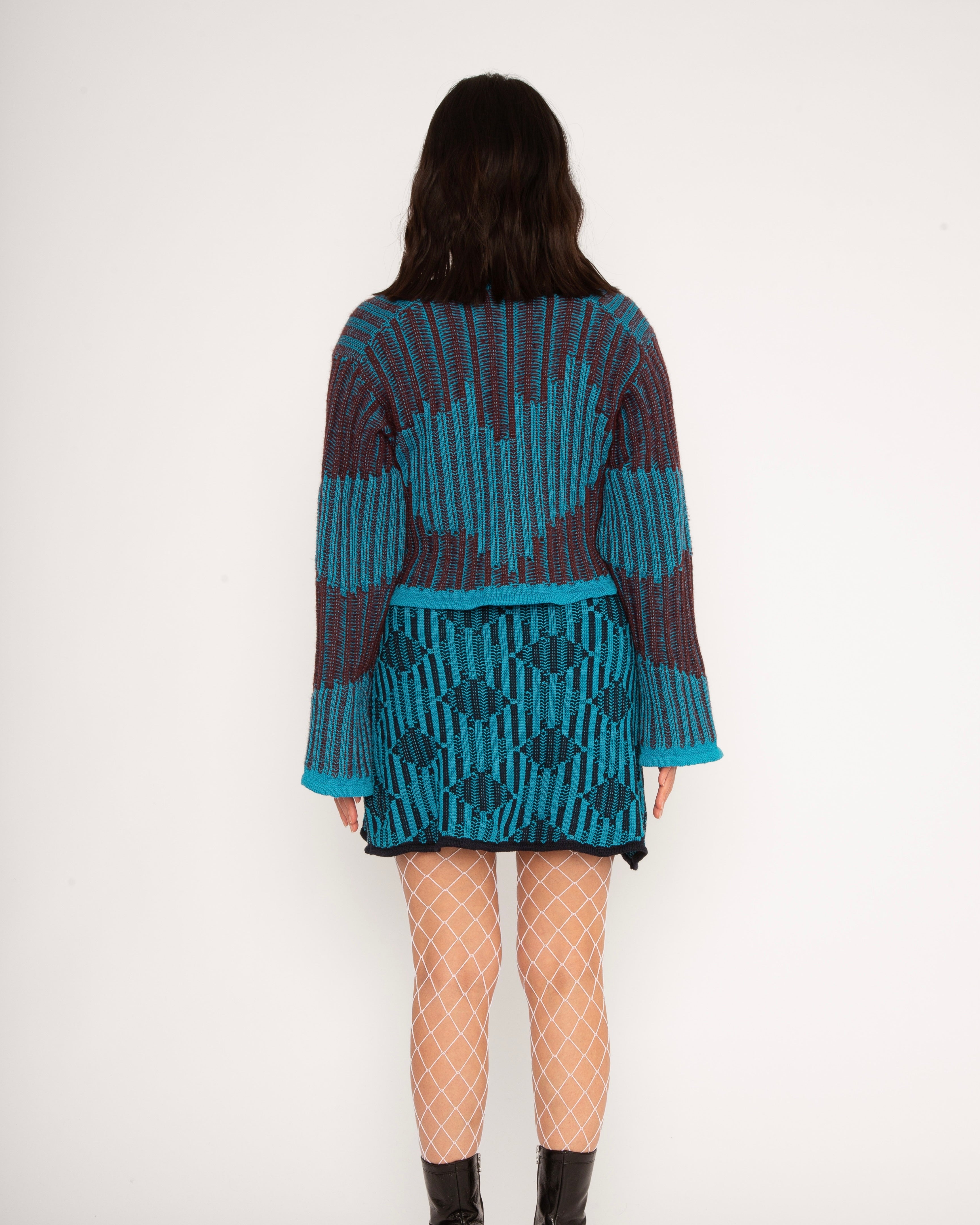 <b>Nadia Wire</b><br>mini diamond skirt / blue