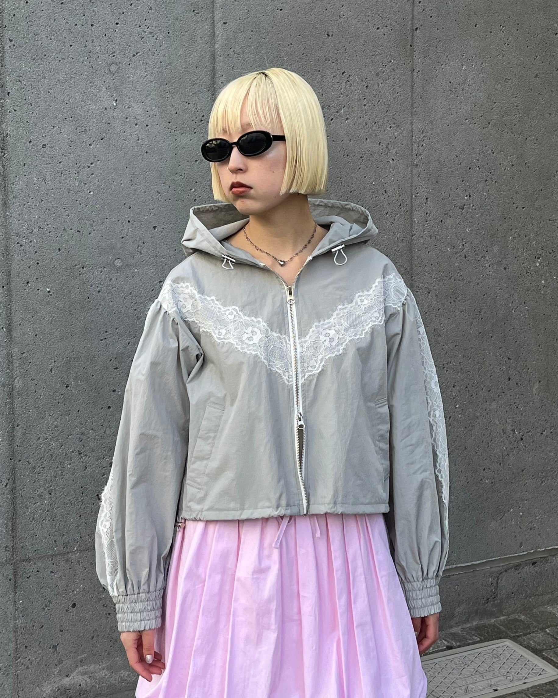 Lace nylon short hoodie