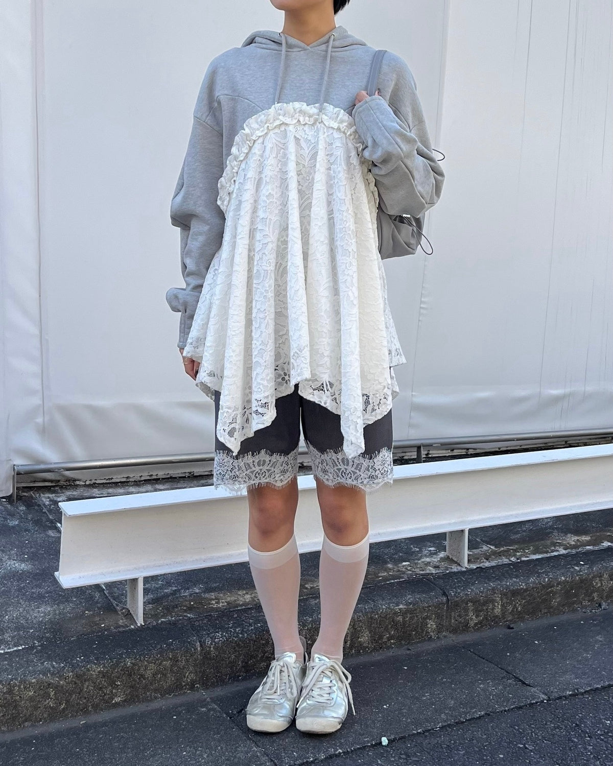 Lace docking hoodie (Gray)