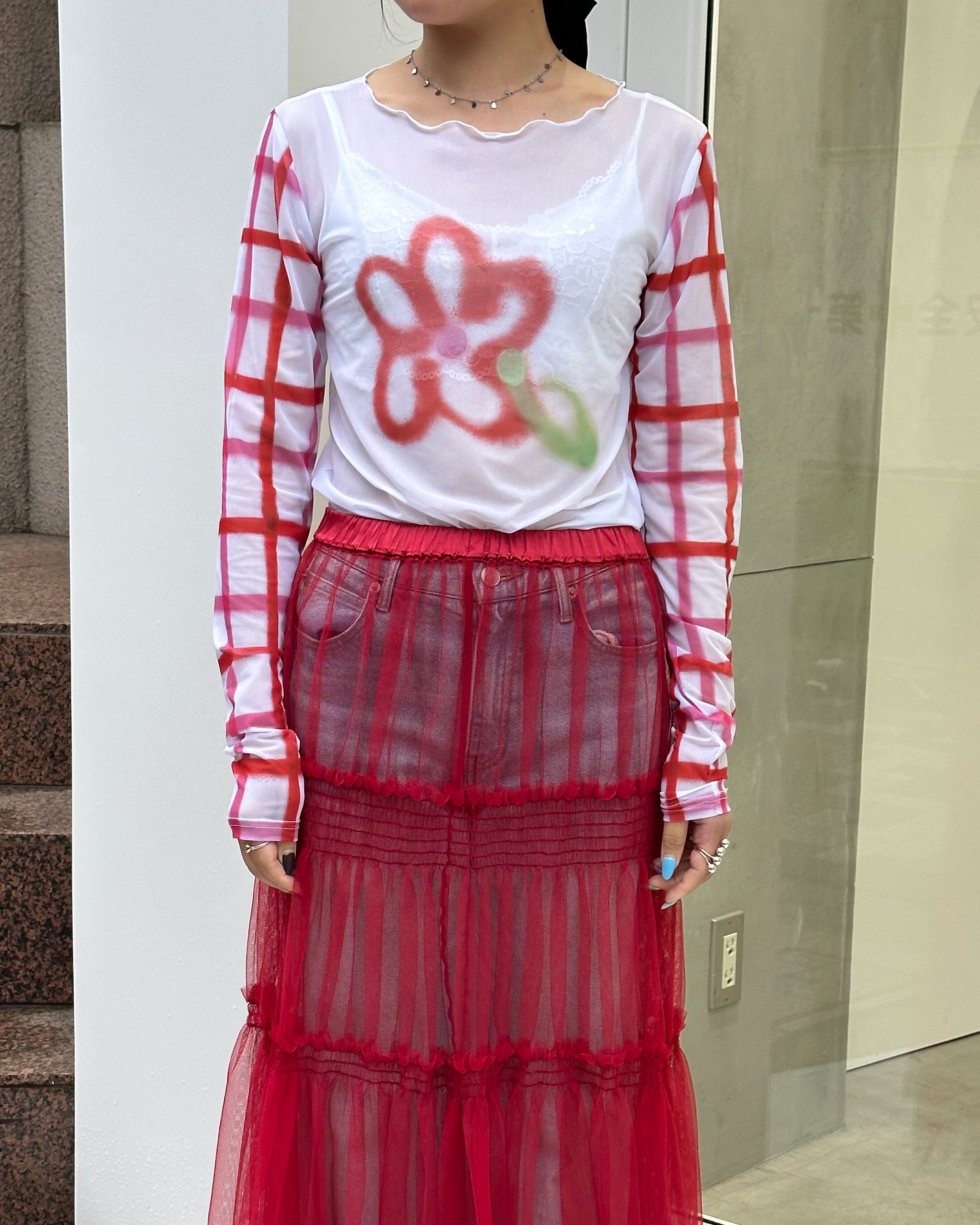 Check sleeve spray flower see-through tops (round neck)