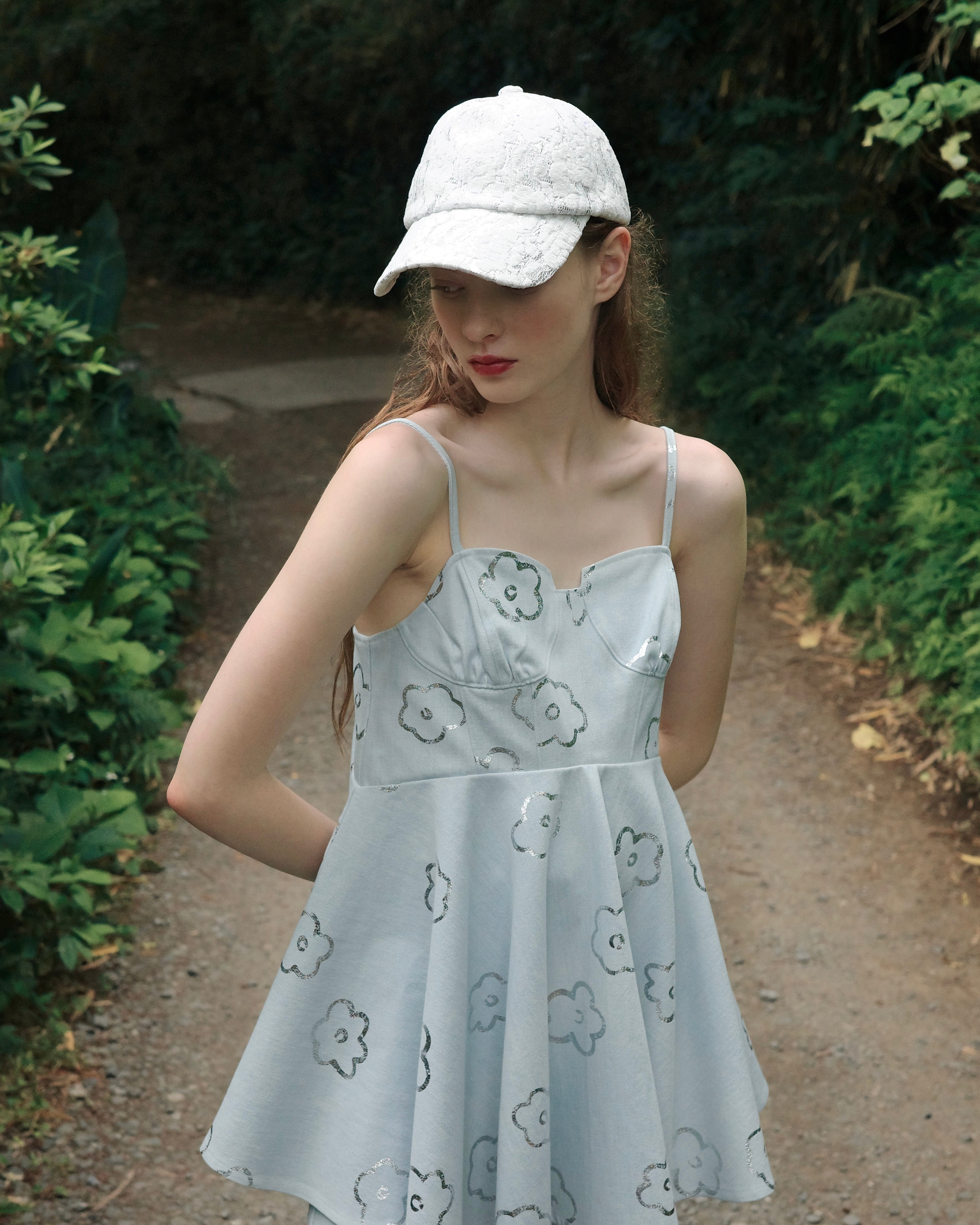 SILVER FLOWER DENIM TUNIC（LIGHT BLUE）